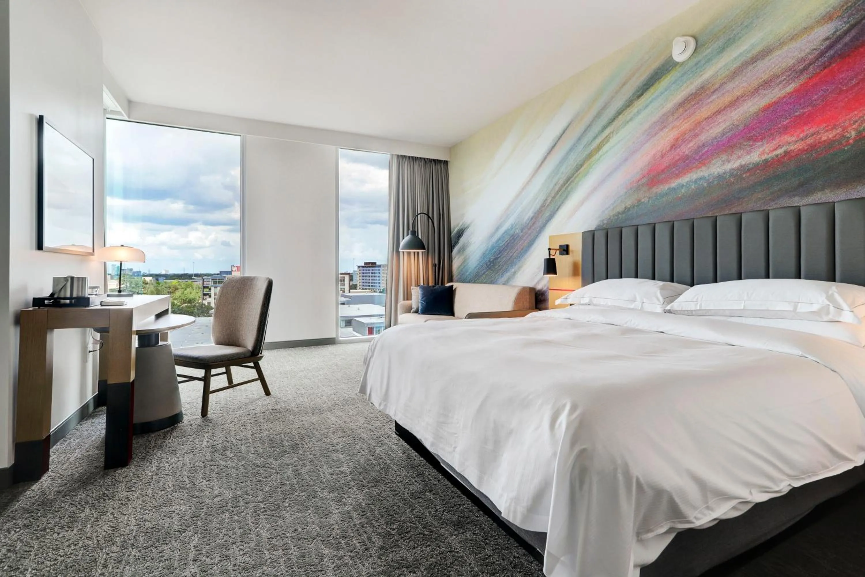 Bed in Hilton University of Houston