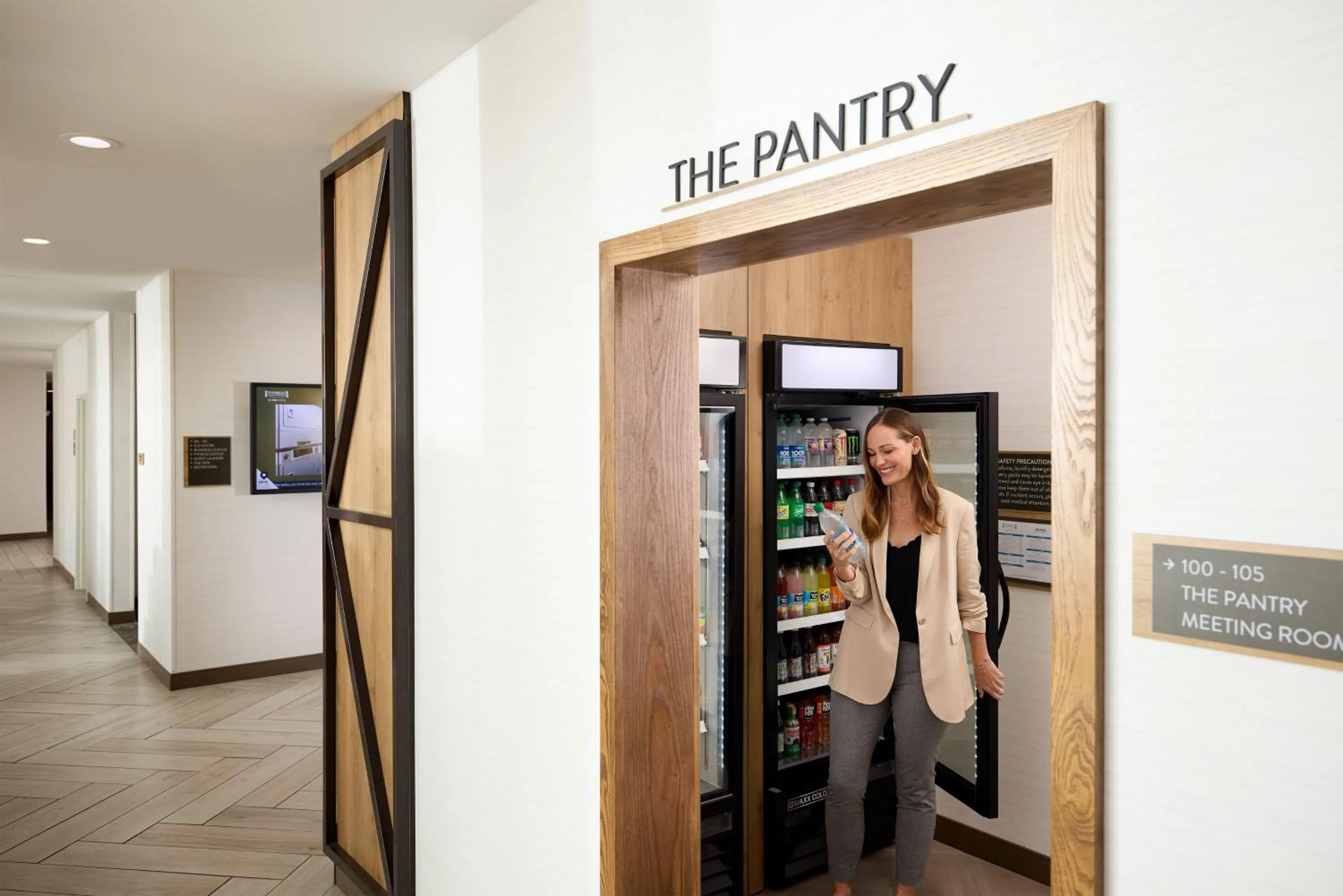 Swimming pool in Staybridge Suites Longview by IHG