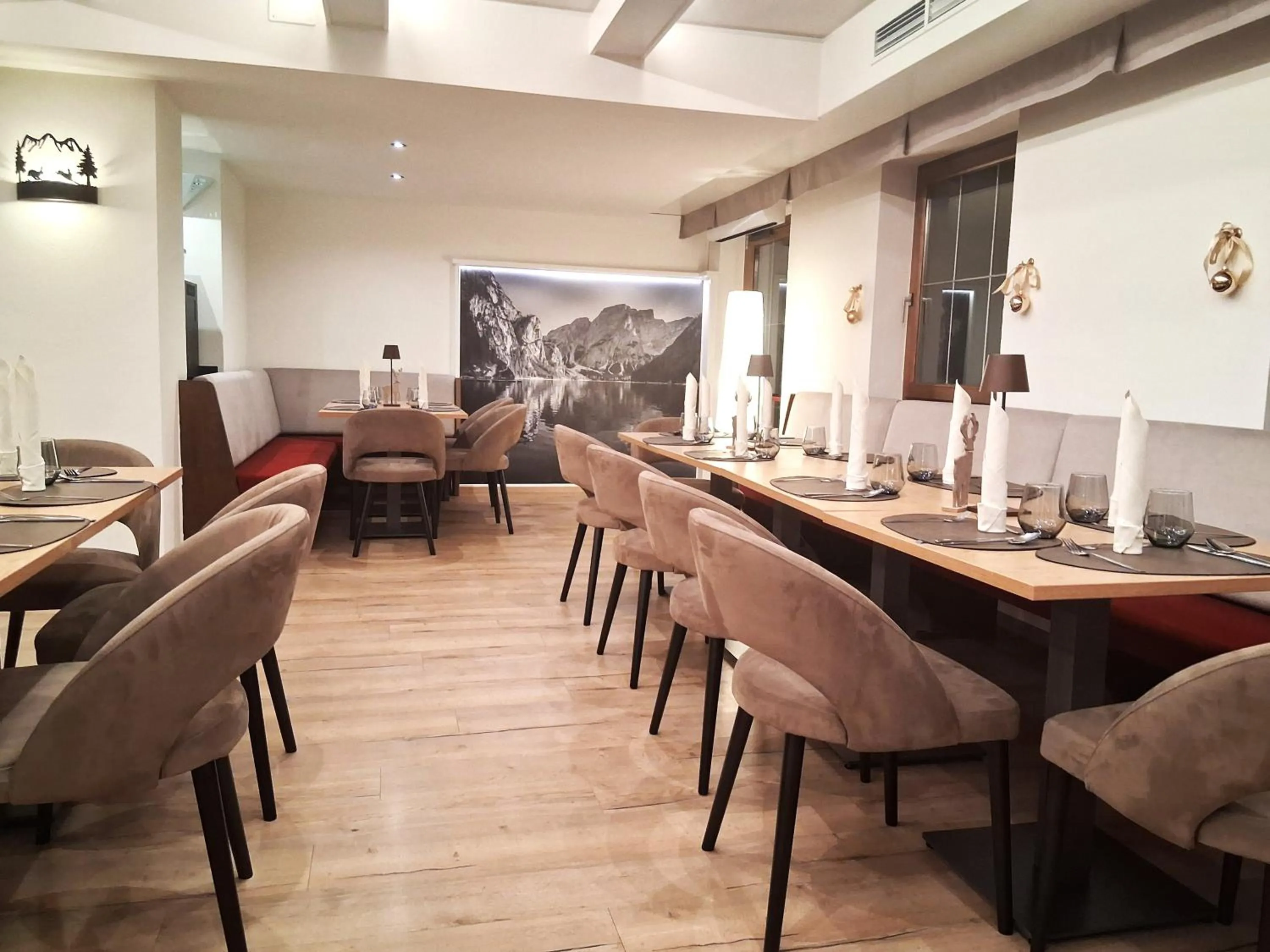 Restaurant/places to eat in Hotel Kronplatzer Hof