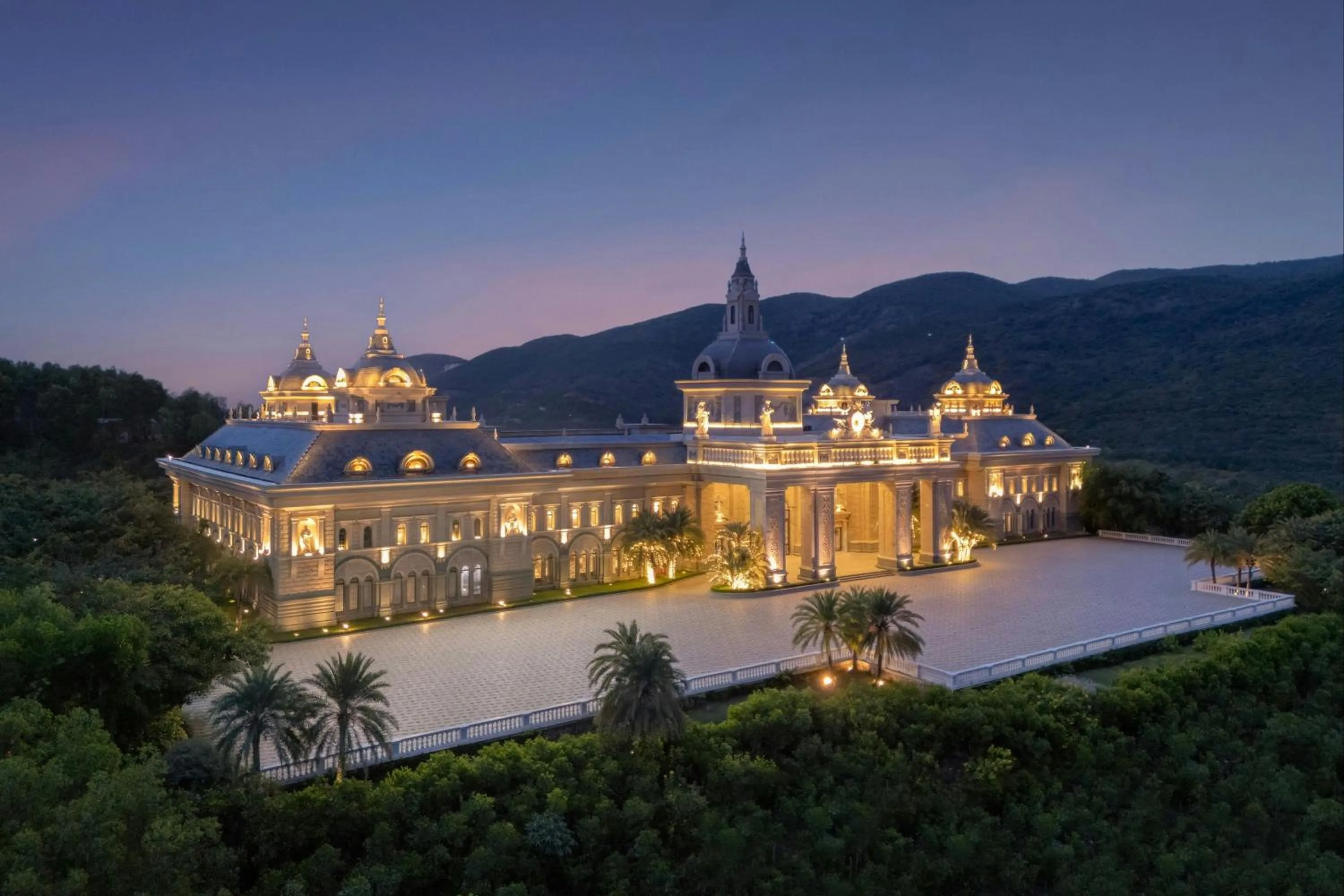 Meeting/conference room in Nha Trang Marriott Resort & Spa, Hon Tre Island