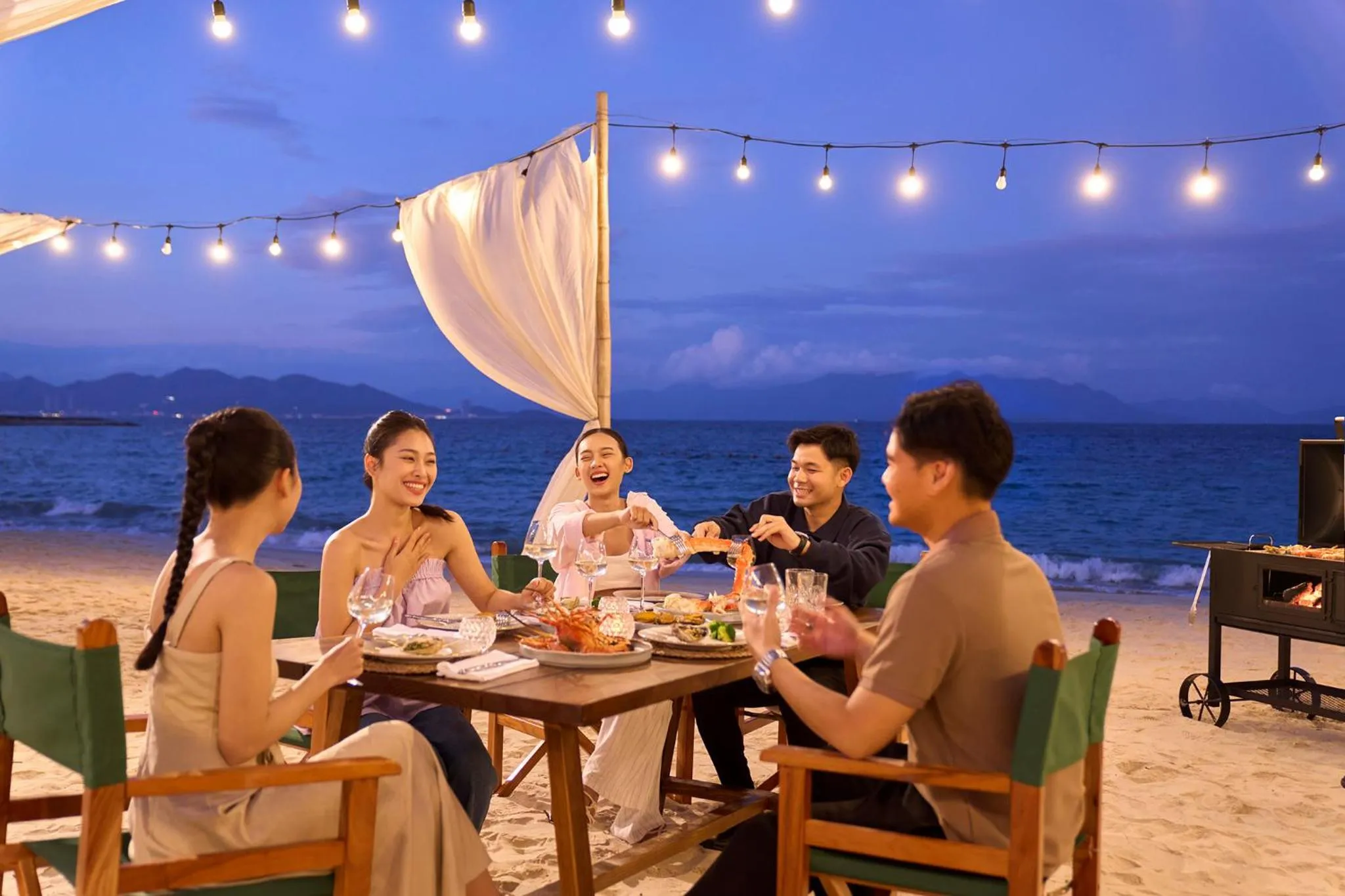 Restaurant/places to eat in Nha Trang Marriott Resort & Spa, Hon Tre Island