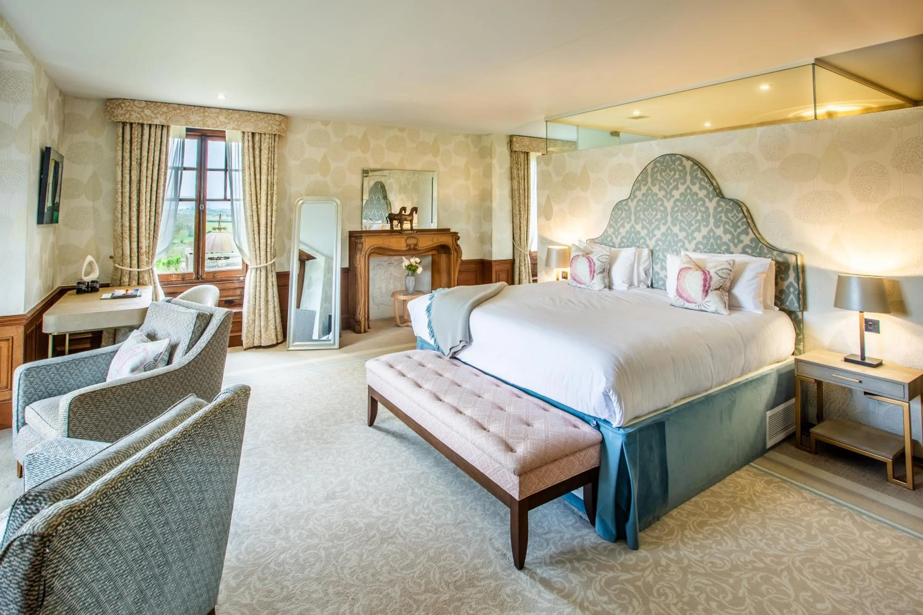 Bedroom, Bed in The Wood Norton