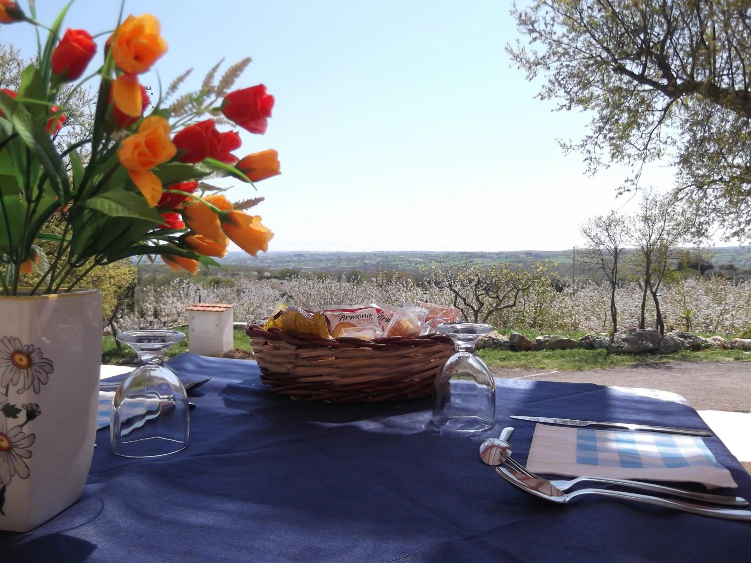 Facade/entrance in Red Rose B&B
