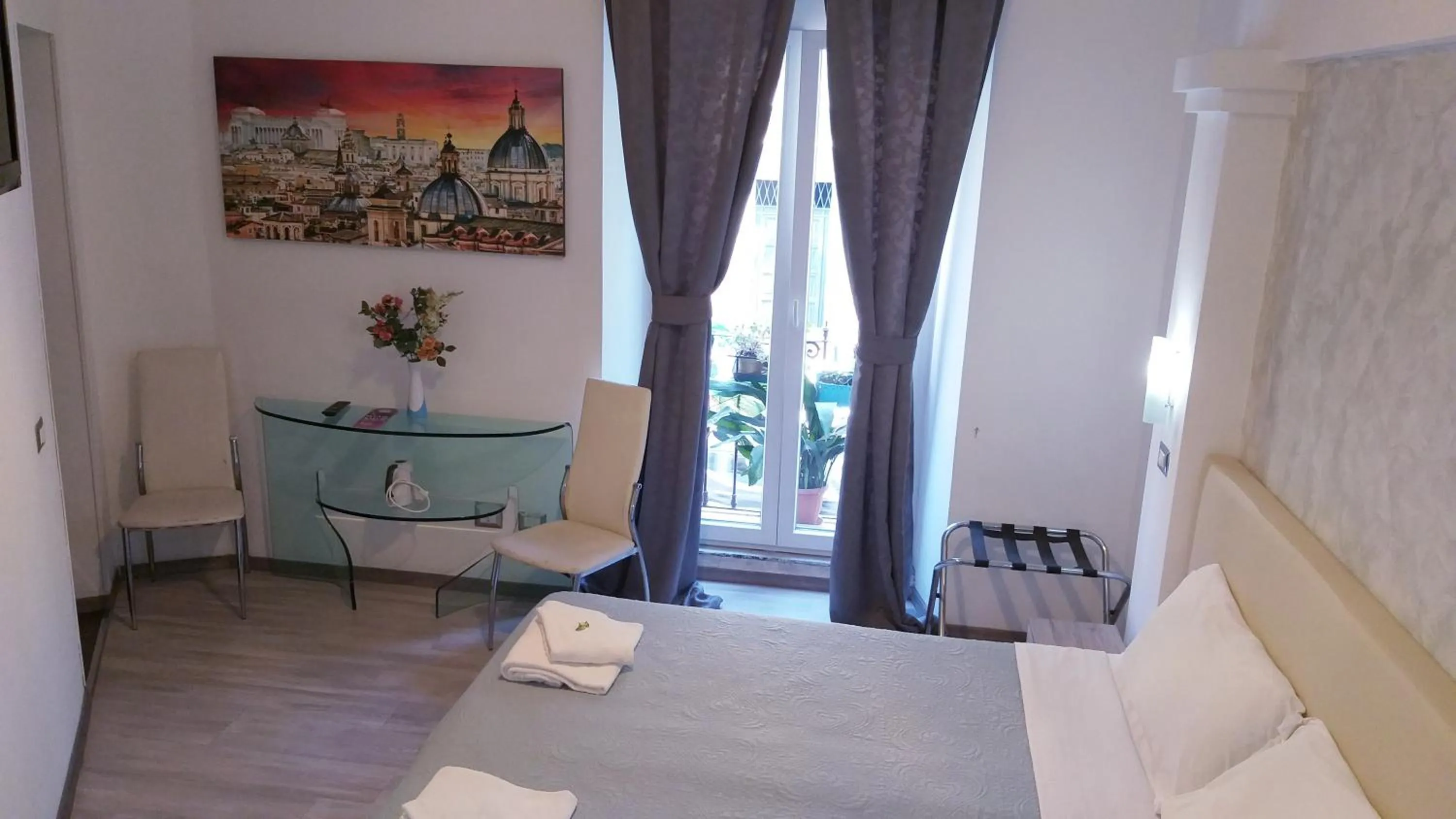 Bed in B&B A Home in Rome