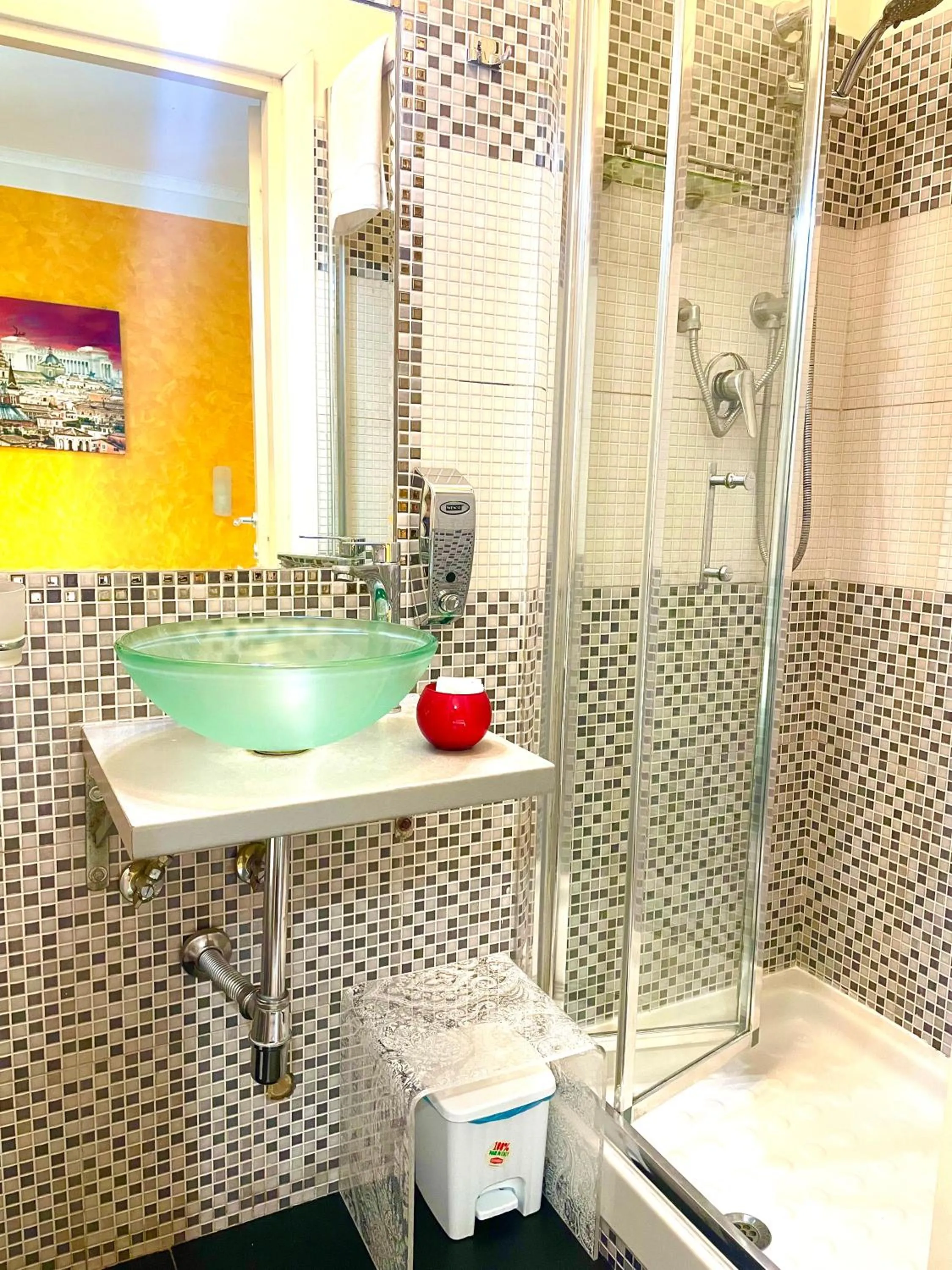 Toilet in B&B A Home in Rome