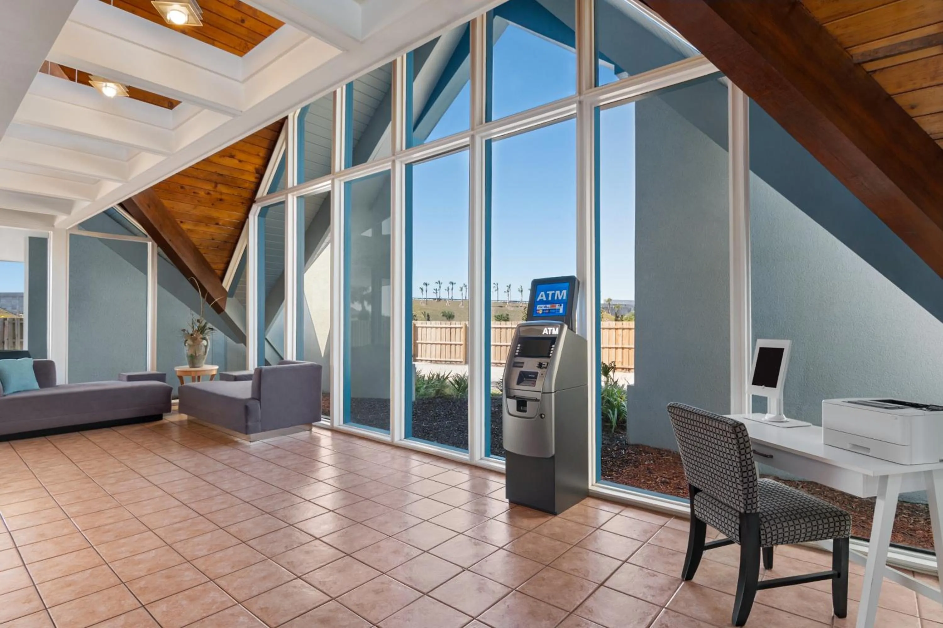 Business facilities in Baymont by Wyndham Intl Speedway I-95 Daytona Beach
