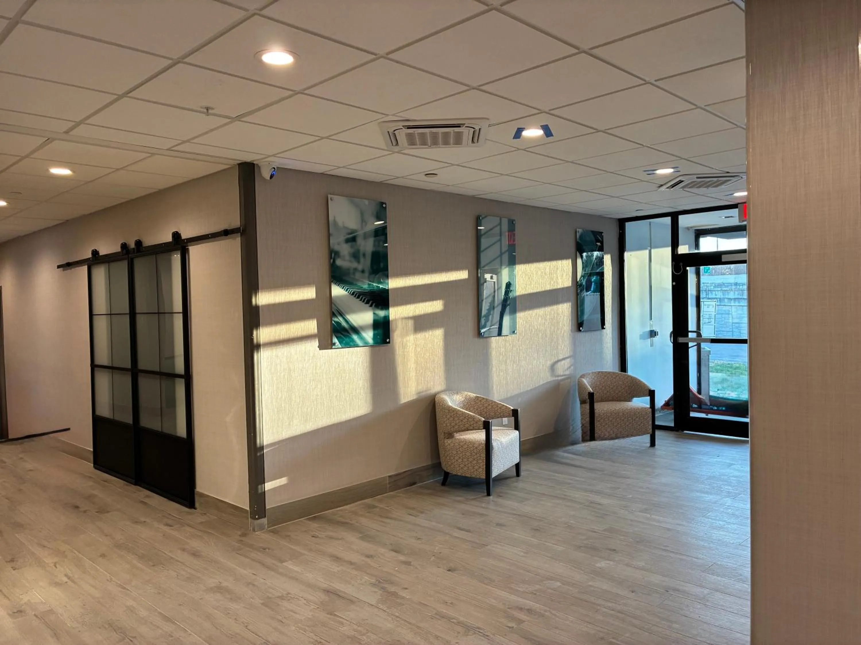 Lobby or reception in La Quinta by Wyndham Nashville Airport/Opryland