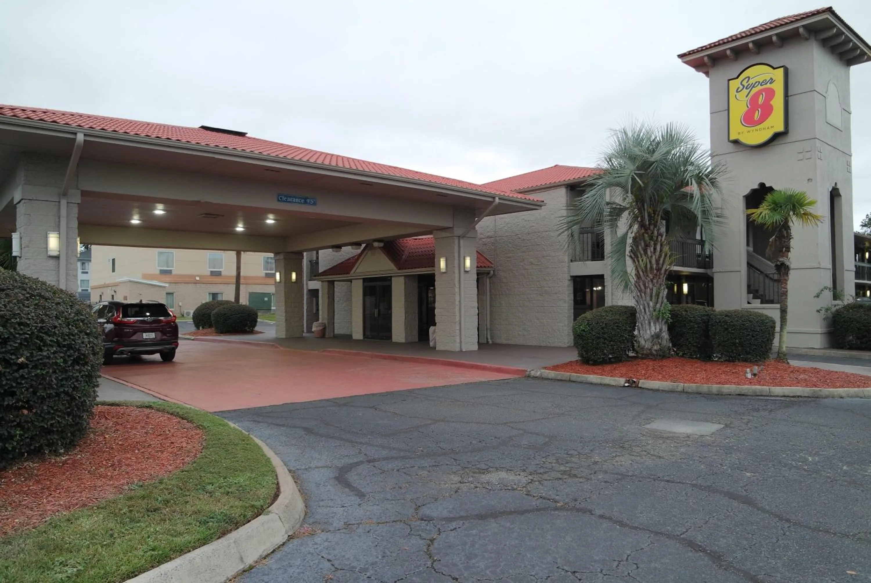 Property building in Super 8 by Wyndham Savannah