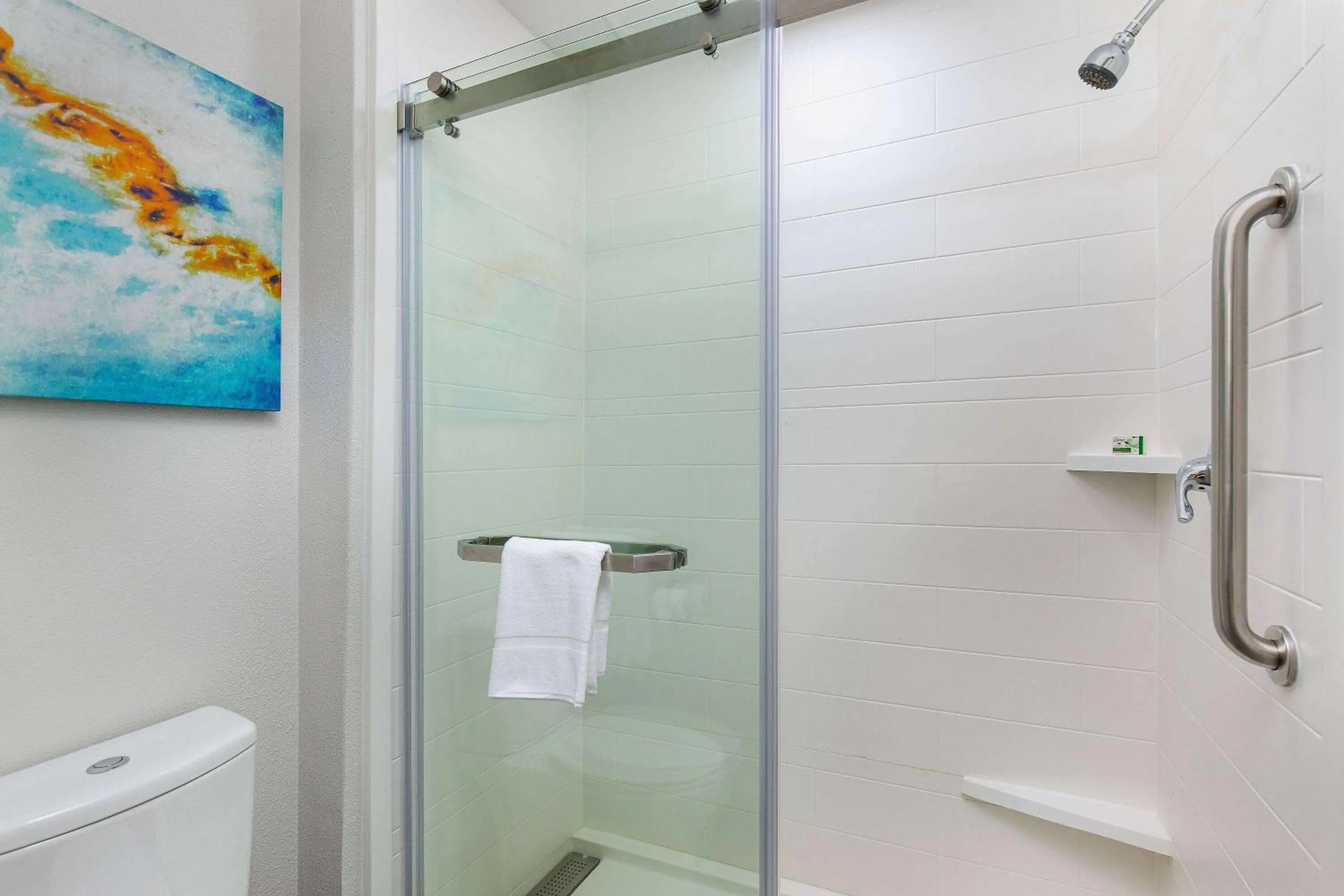 TV and multimedia in La Quinta by Wyndham Nashville Airport