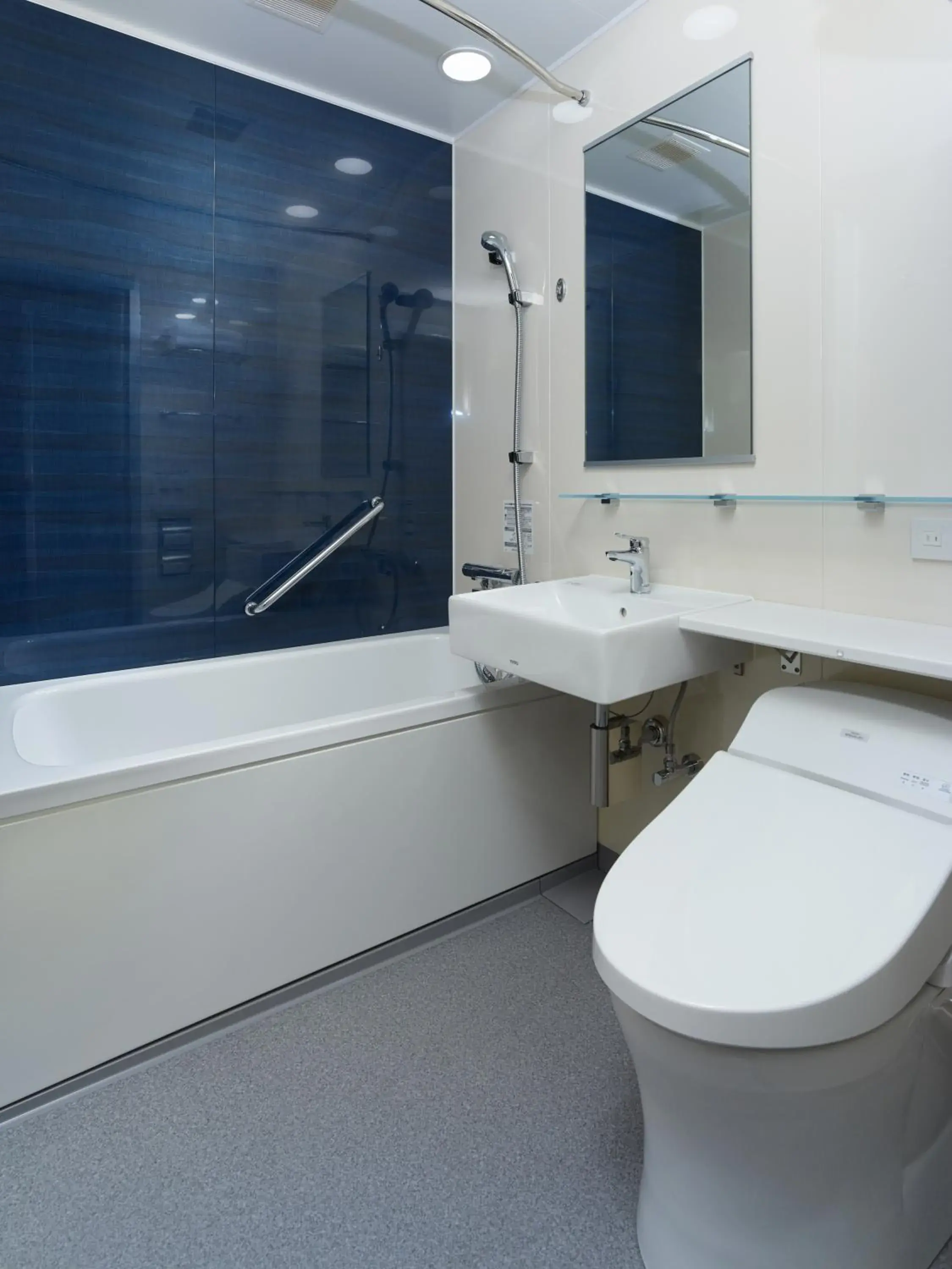 Moderate Double Room - Single Use in Mitsui Garden Hotel Fukuoka Gion Moderate Double Room - Single Use in Mitsui Garden Hotel Fukuoka Gion