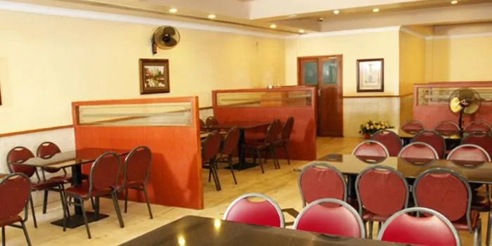 Restaurant/places to eat in HOTEL UDUPI INTERNATIONAL