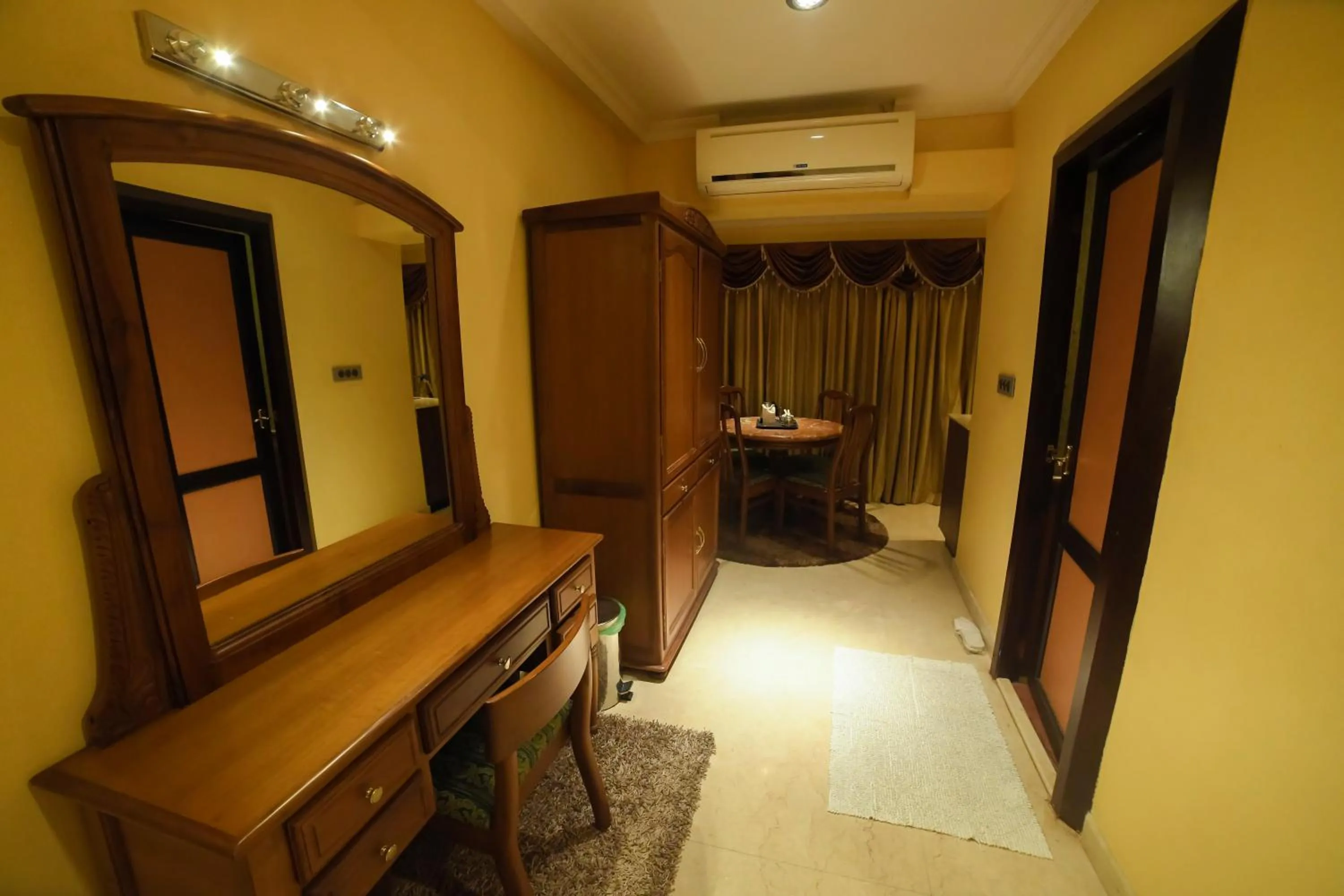 HOTEL UDUPI INTERNATIONAL