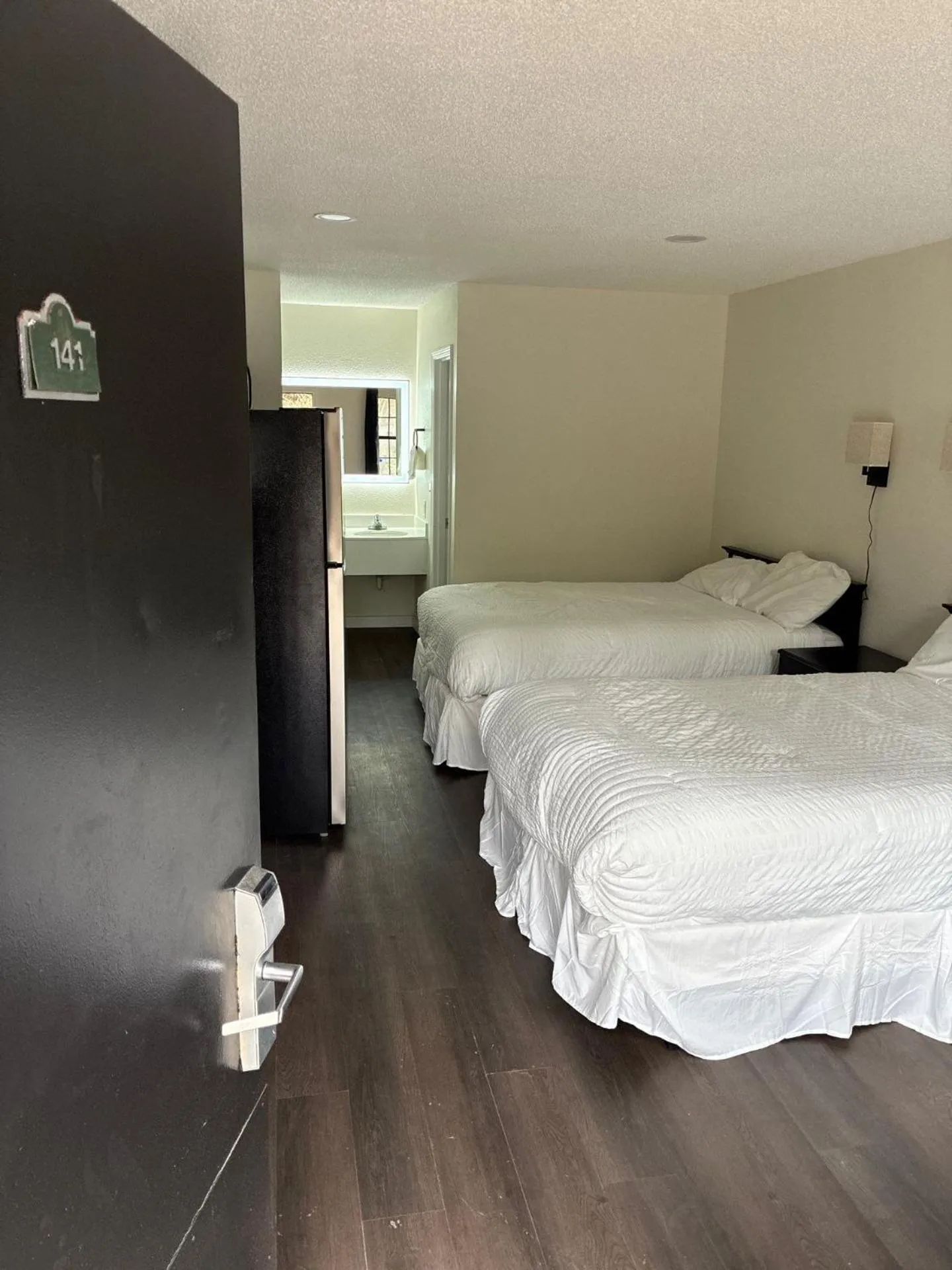 Bed in Suite Stay - Talladega