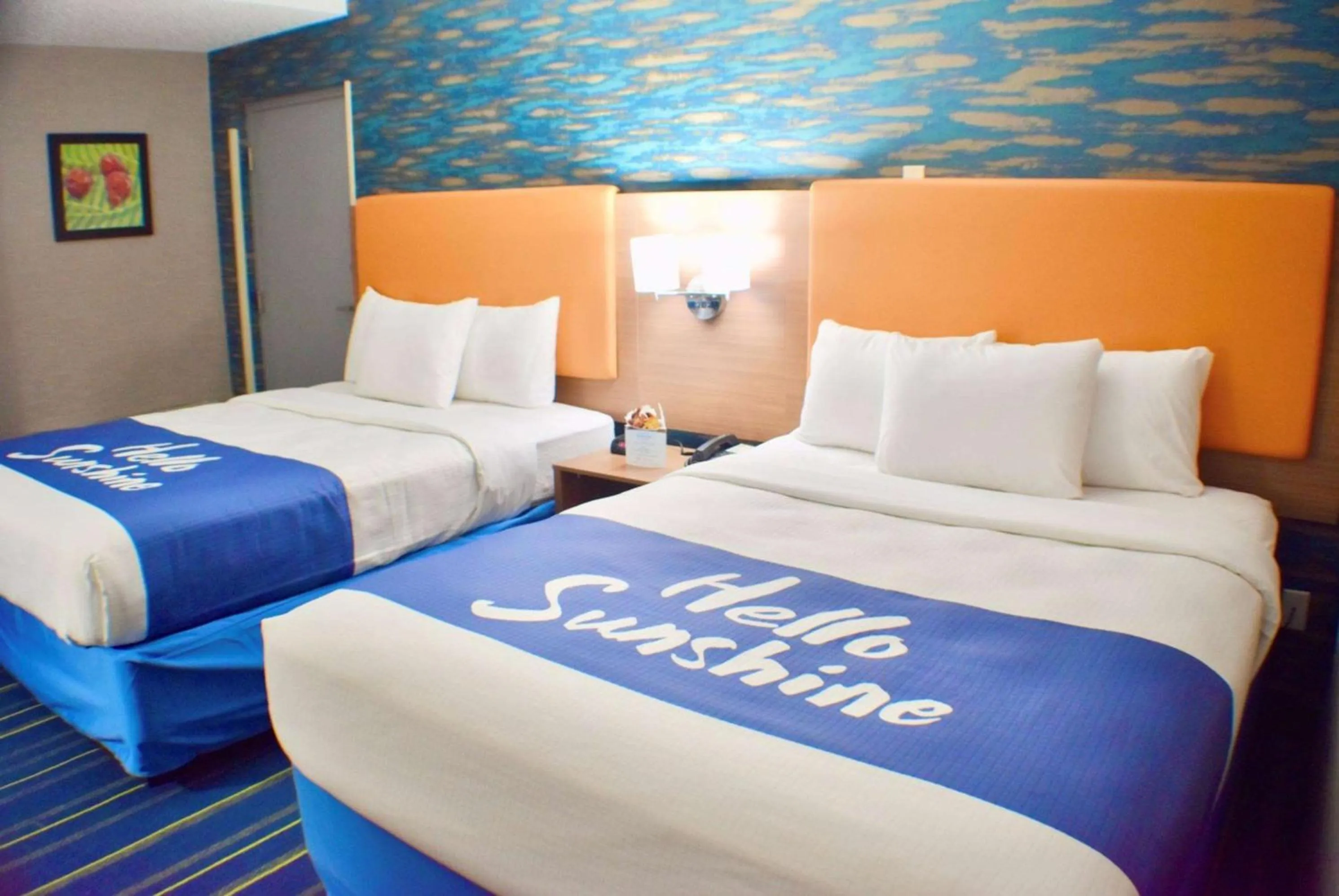 Photo of the whole room, Bed in Days Inn by Wyndham Wayne