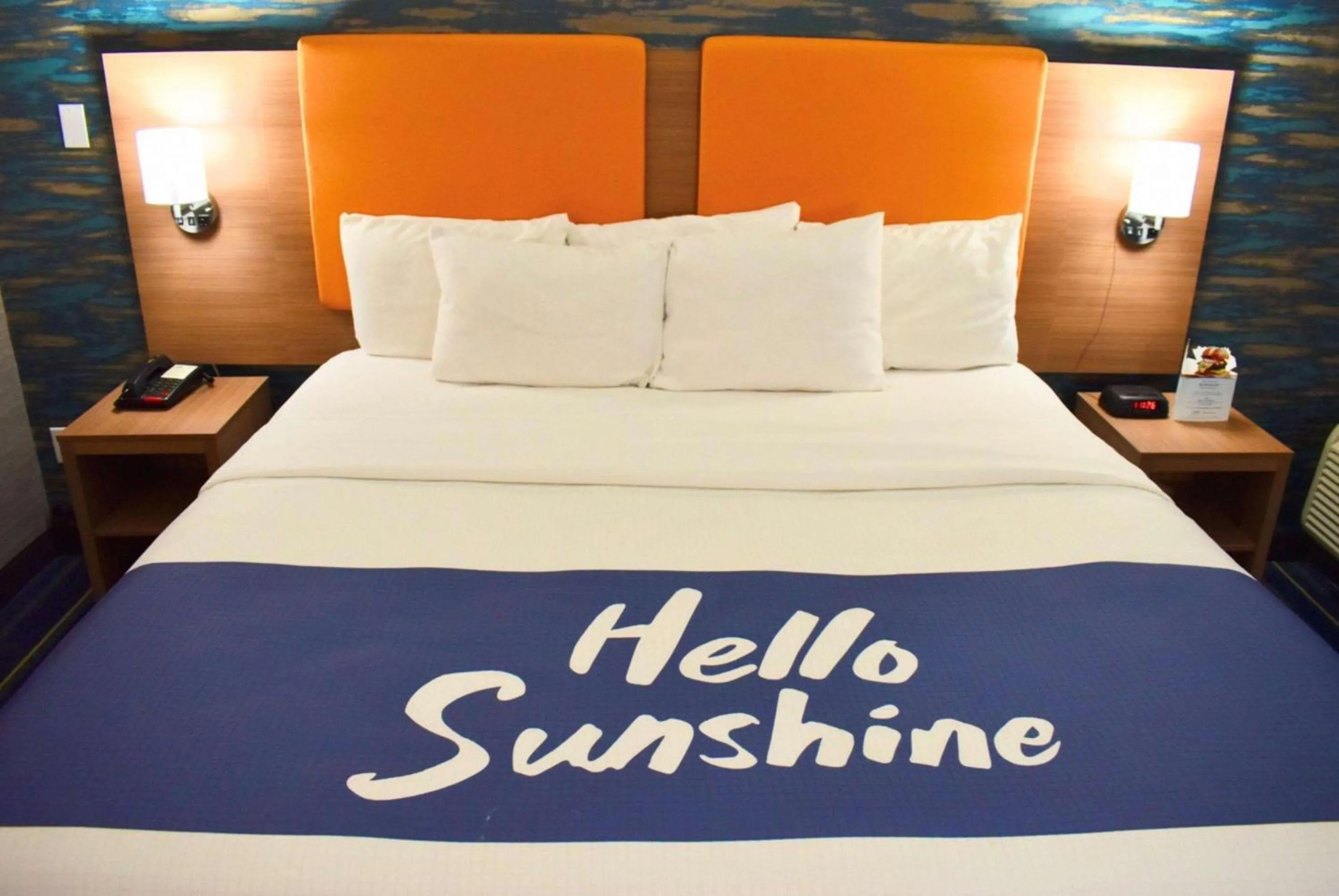 Photo of the whole room, Bed in Days Inn by Wyndham Wayne