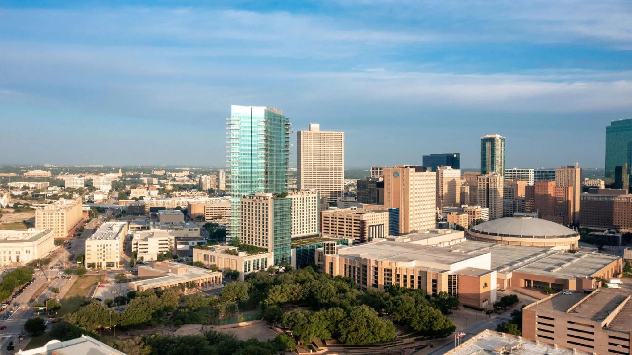 Property building in Omni Fort Worth Hotel