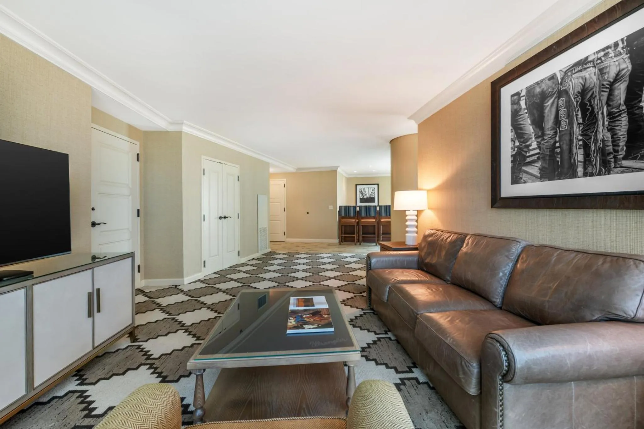 Bedroom in Omni Fort Worth Hotel