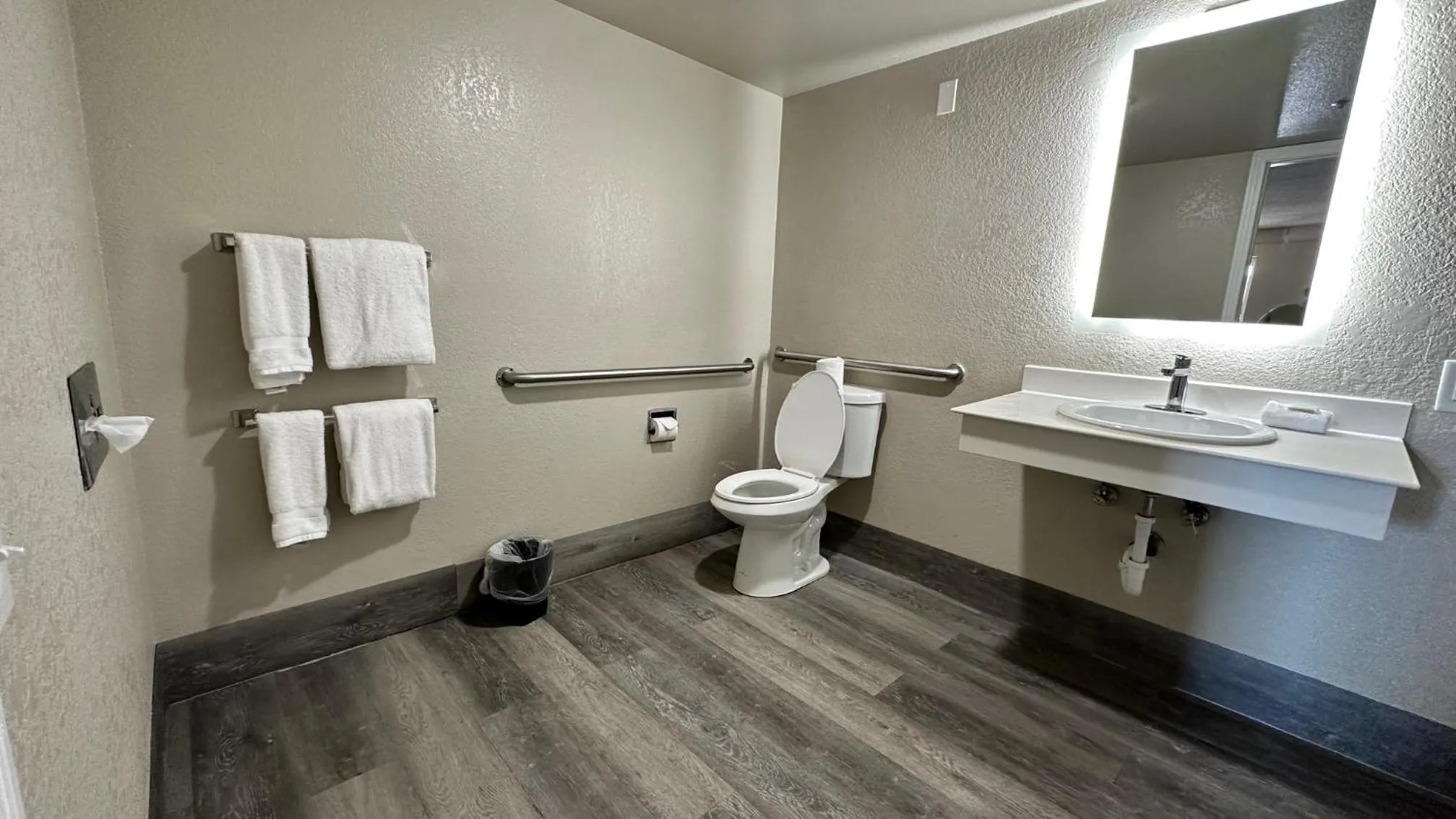 Bathroom in Days Inn by Wyndham San Diego Vista