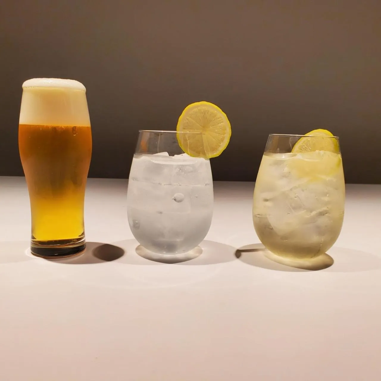 Lounge or bar in plat hostel keikyu minowa forest