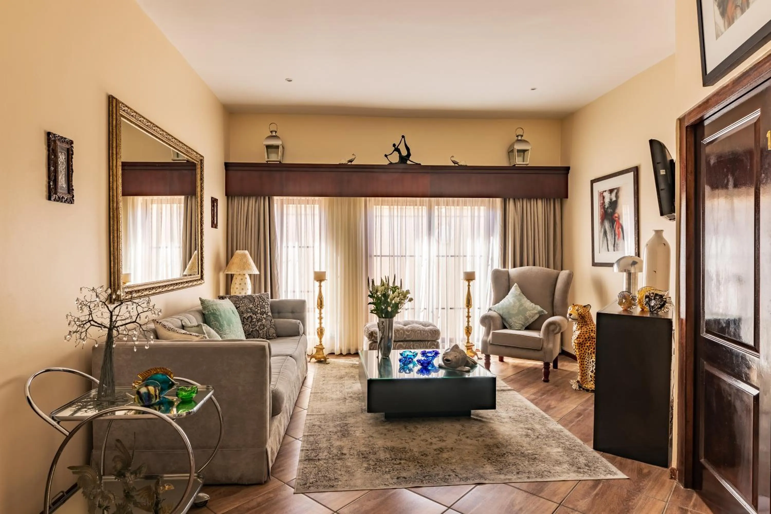 Lounge or bar in Amery House