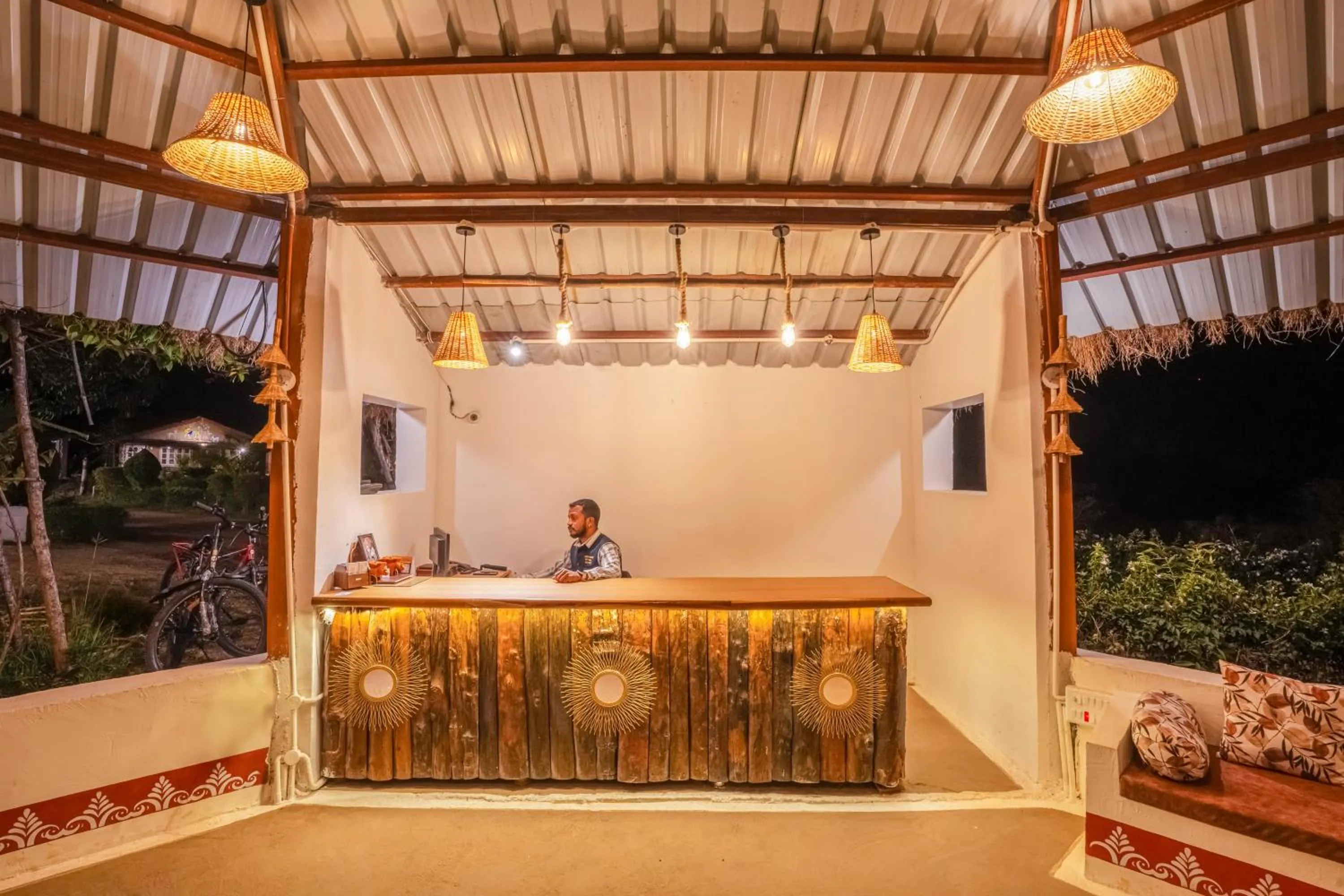 Lobby or reception in WOW STAYZ2 Pachmarhi Foothill Cottages