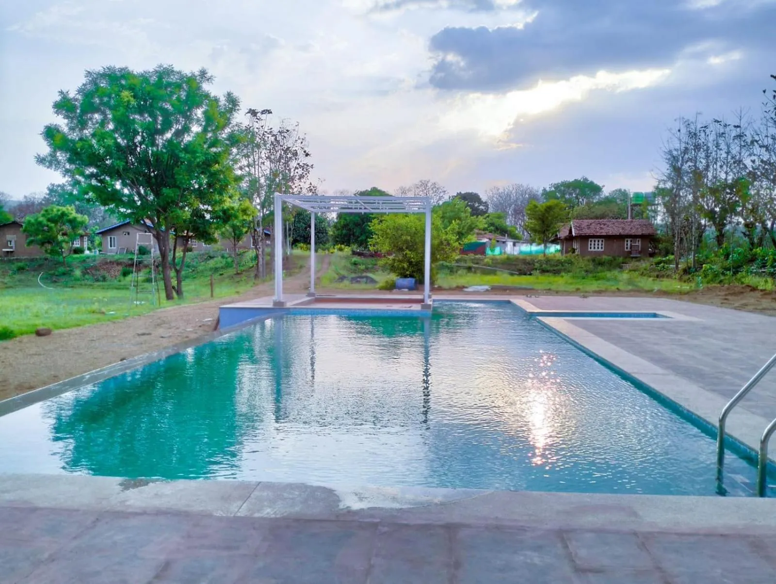 Swimming pool in WOW STAYZ2 Pachmarhi Foothill Cottages