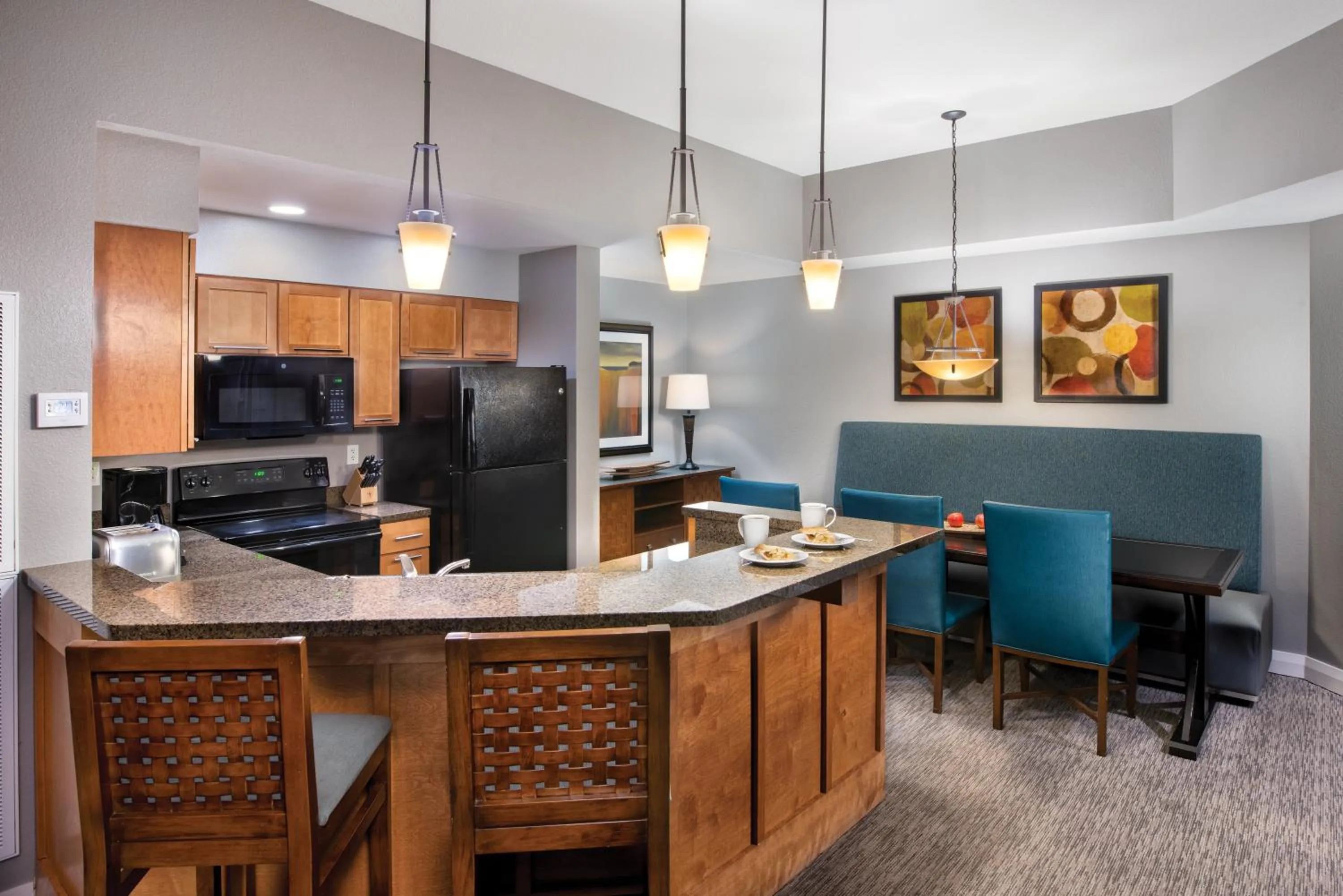Kitchen or kitchenette in Club Wyndham Great Smokies Lodge