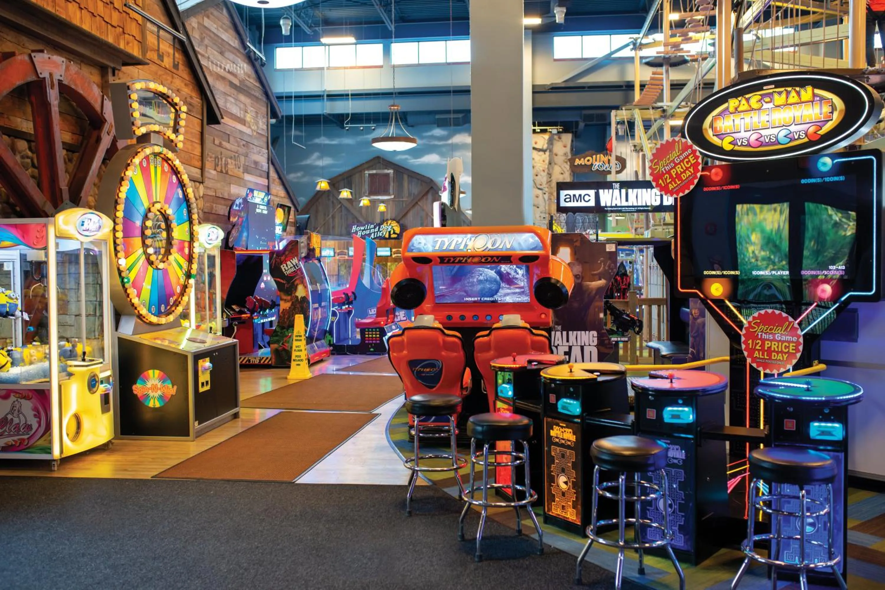 Game Room in Club Wyndham Great Smokies Lodge