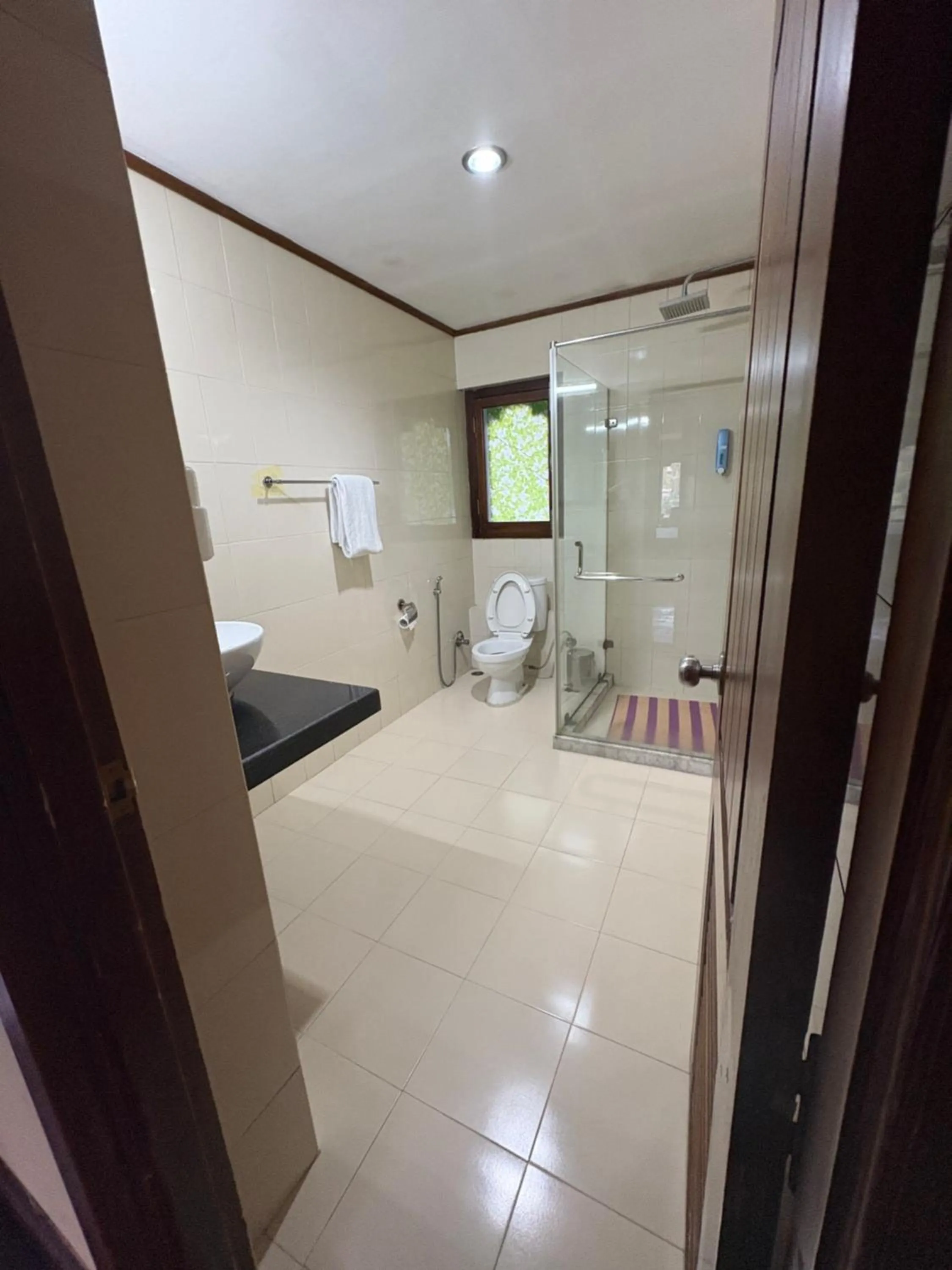 Shower in Kisa Villa