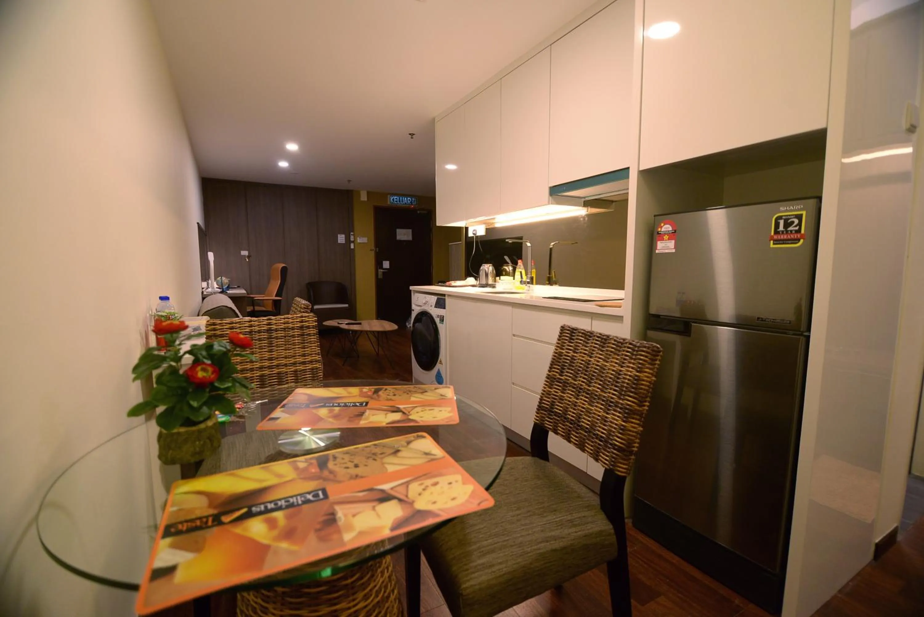 Kitchen or kitchenette in Cosy private suite 2BR 591 Nexus USJ Shah Alam
