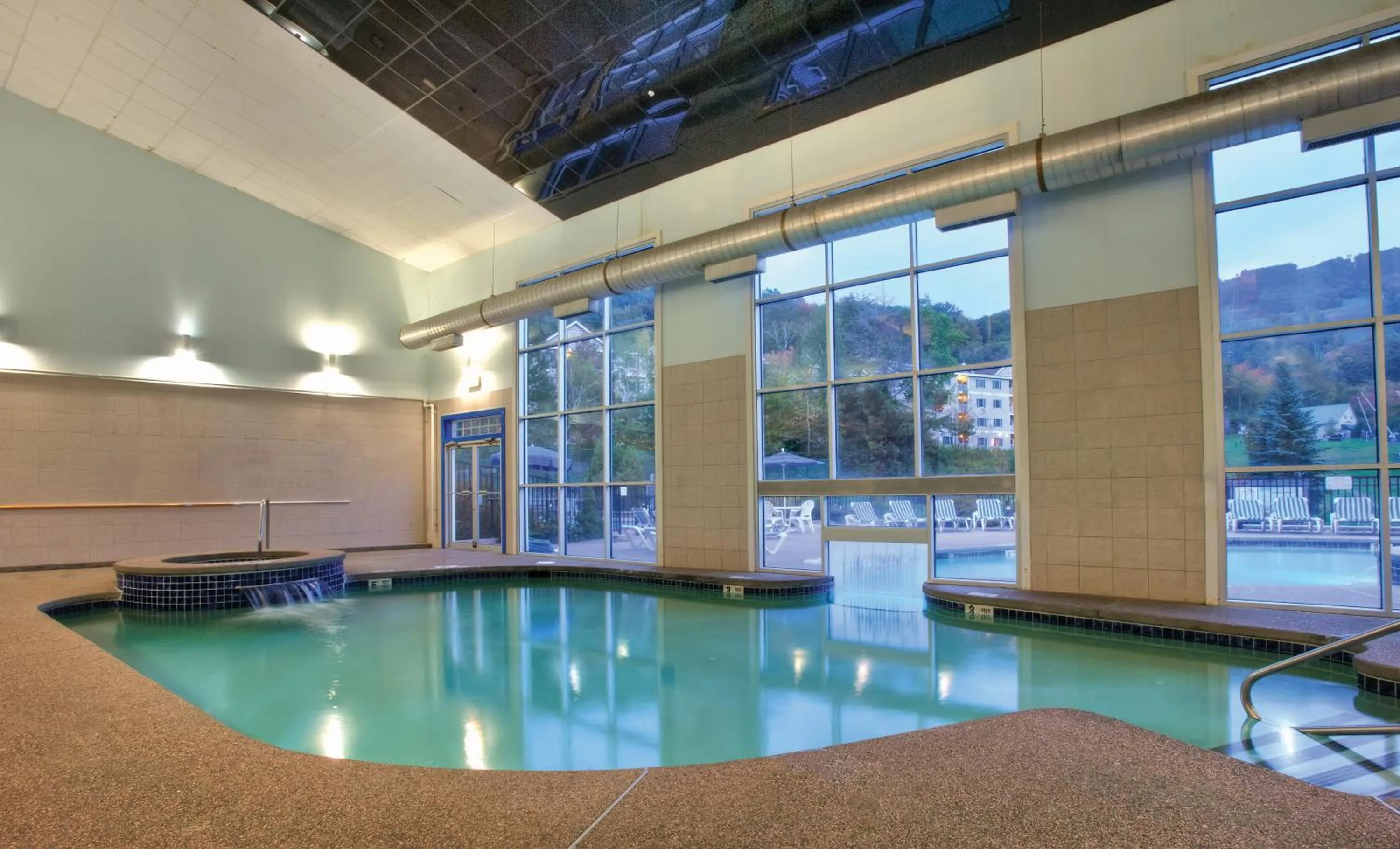 Swimming pool in Club Wyndham Bentley Brook