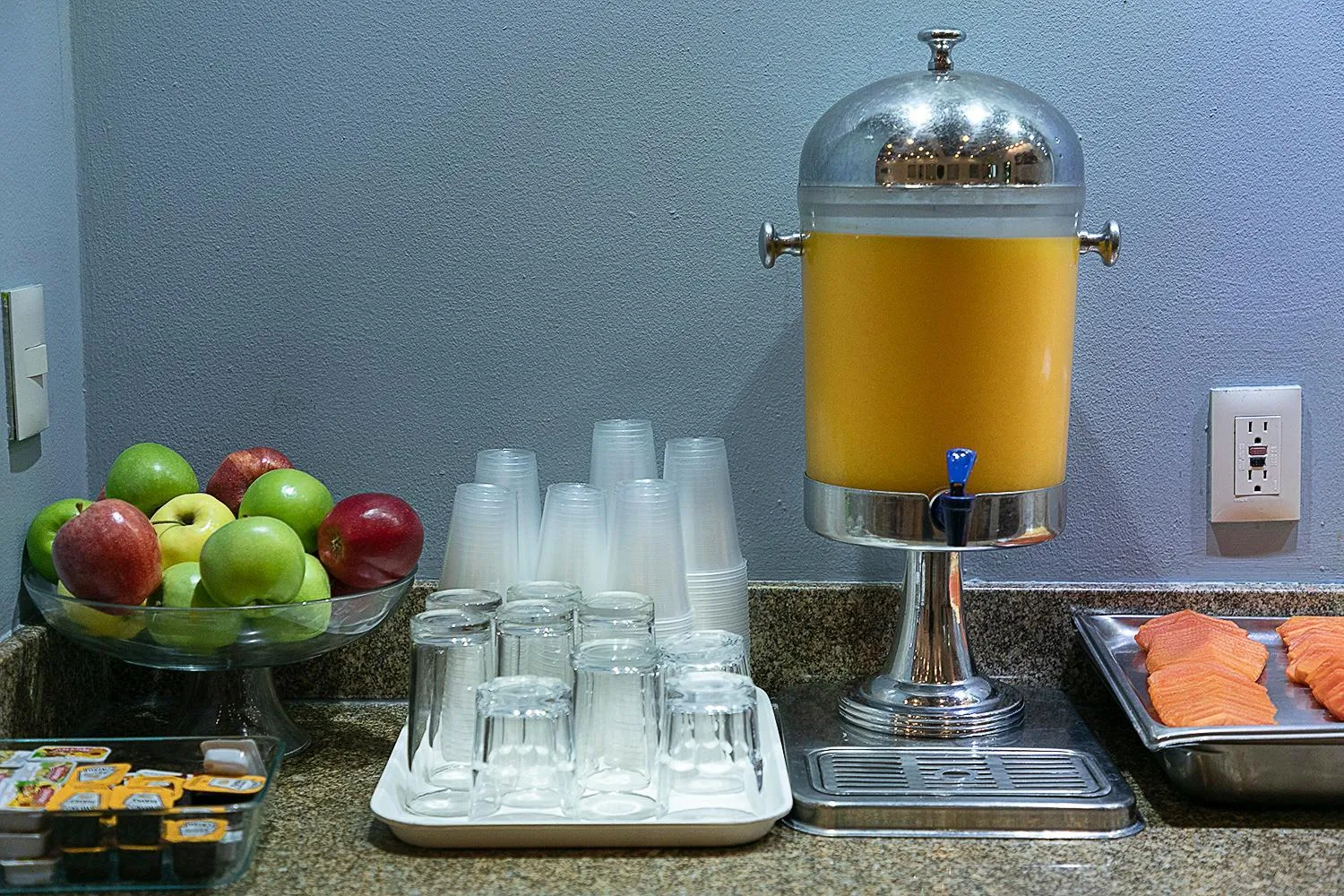 Breakfast in Staybridge Suites Queretaro by IHG