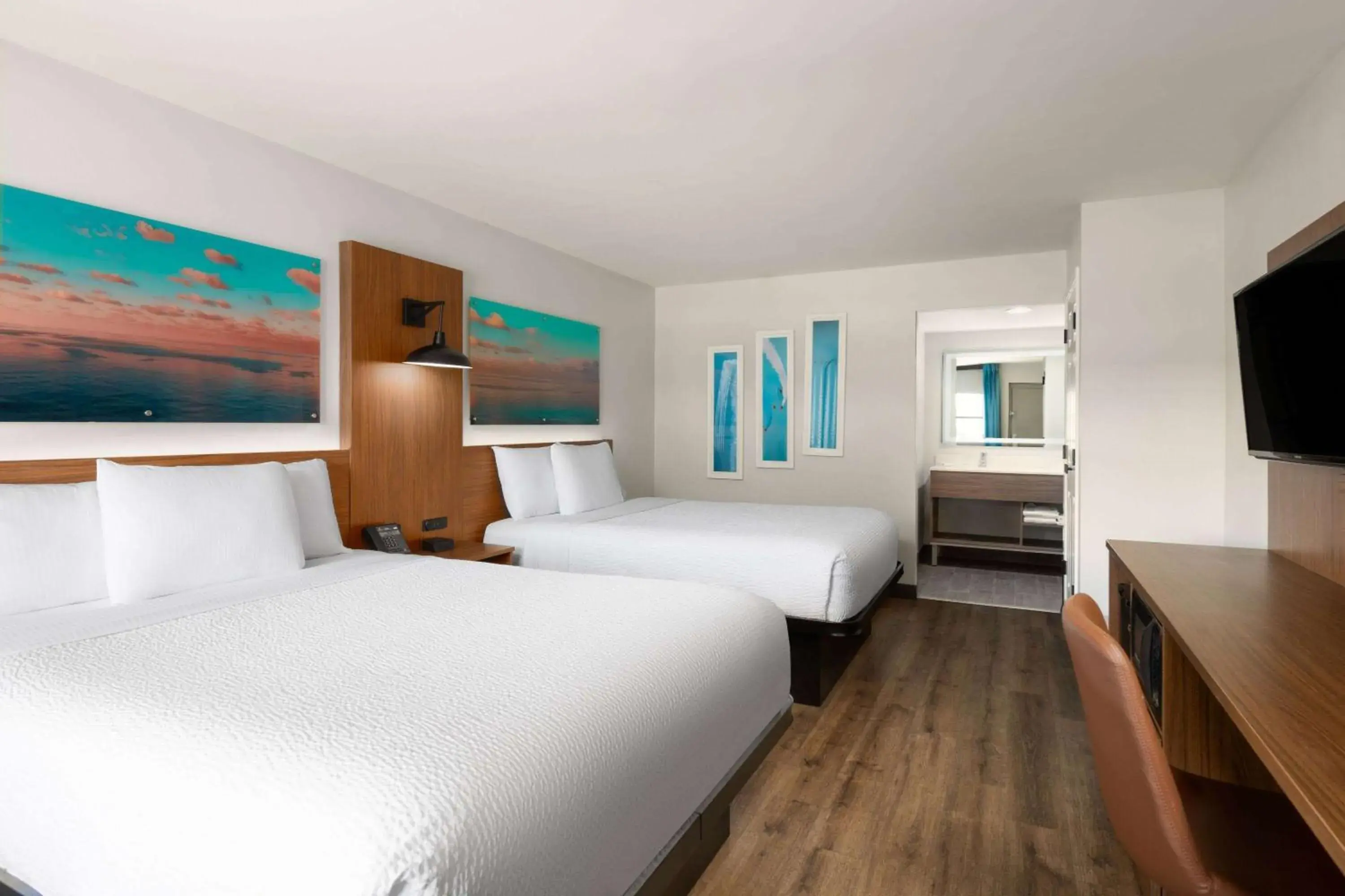 Queen Room with Two Queen Beds - Non-Smoking in La Quinta Inn by Wyndham San Diego - Miramar Queen Room with Two Queen Beds - Non-Smoking in La Quinta Inn by Wyndham San Diego - Miramar