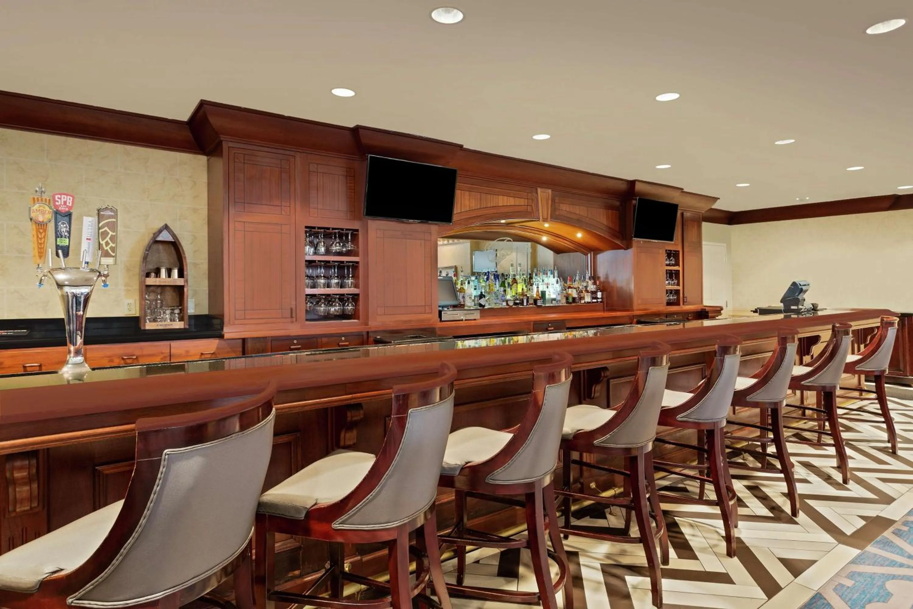Lounge or bar in Hilton Jackson
