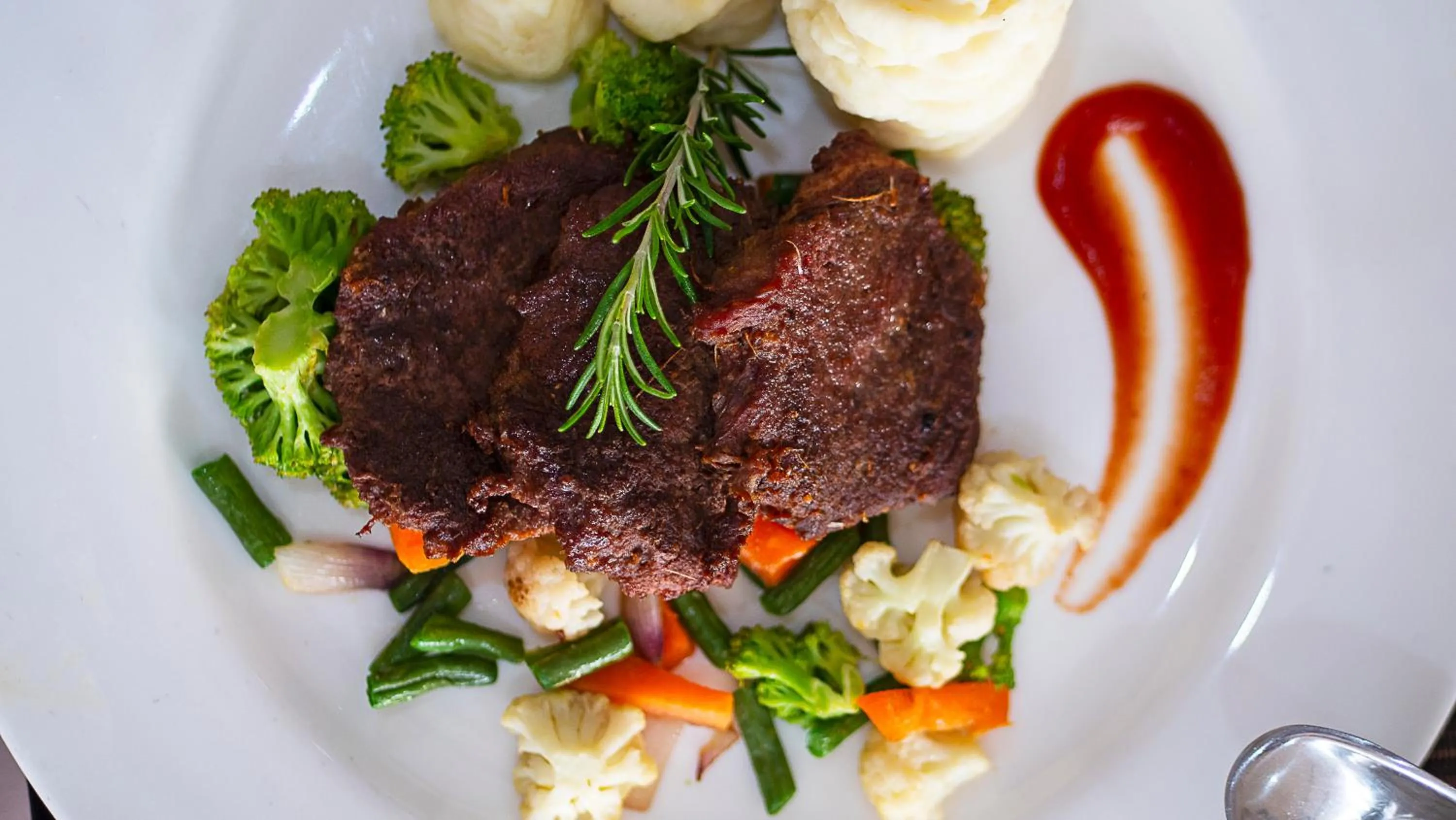 Food in The Nest Boutique Hotel