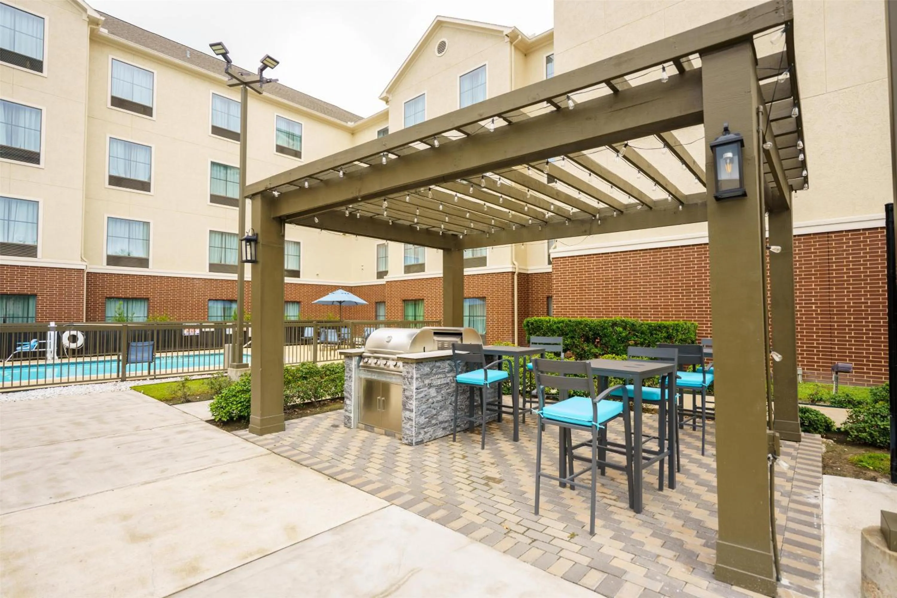 Pool view in Homewood Suites by Hilton Houston West-Energy Corridor