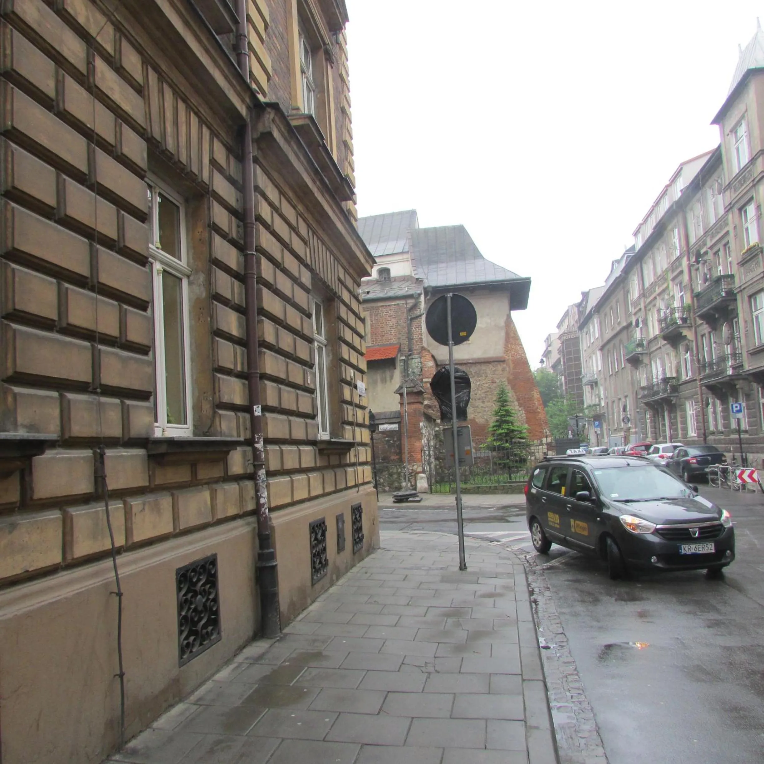 Neighbourhood in CDR