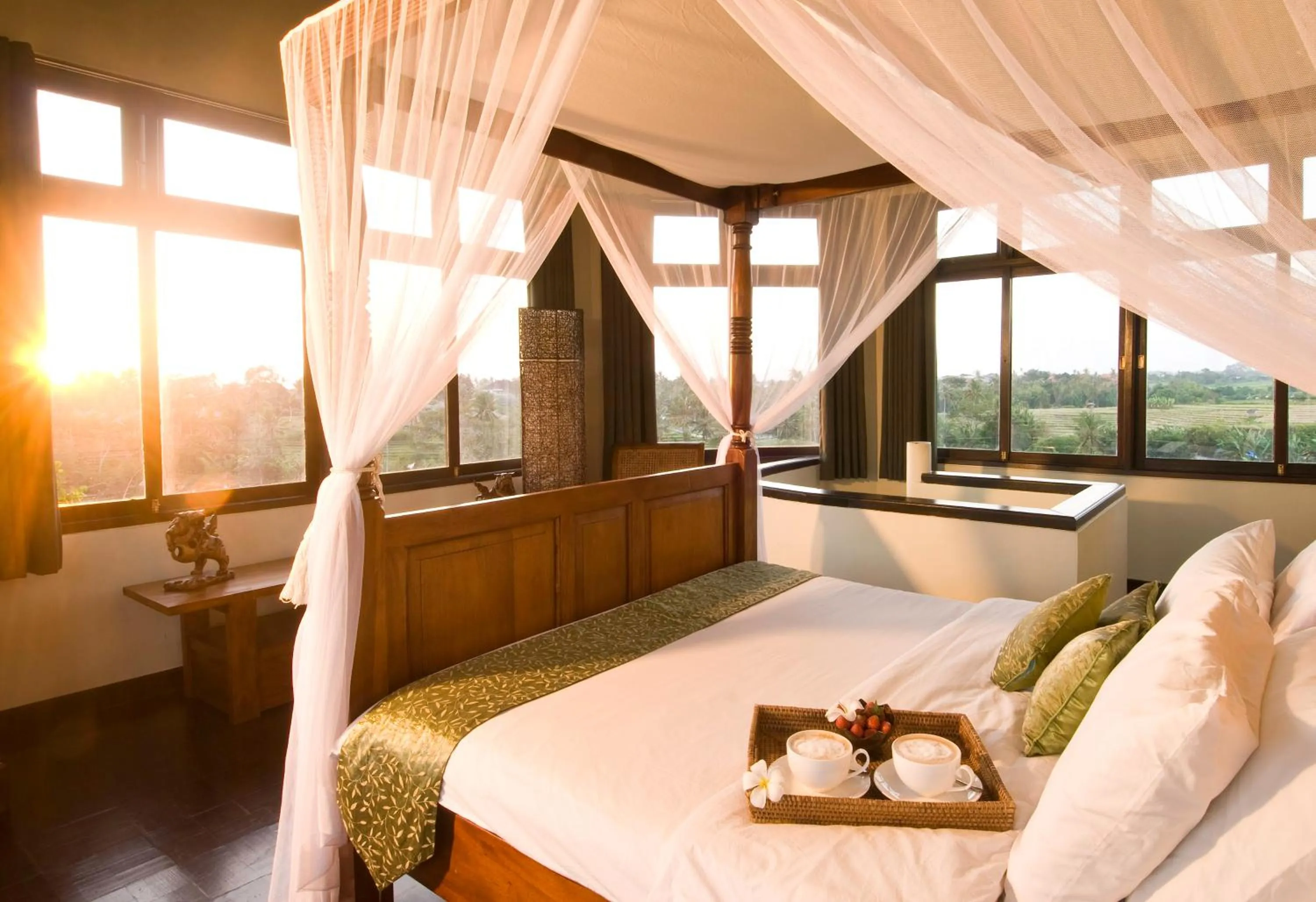 Photo of the whole room, Bed in Anyar Estate