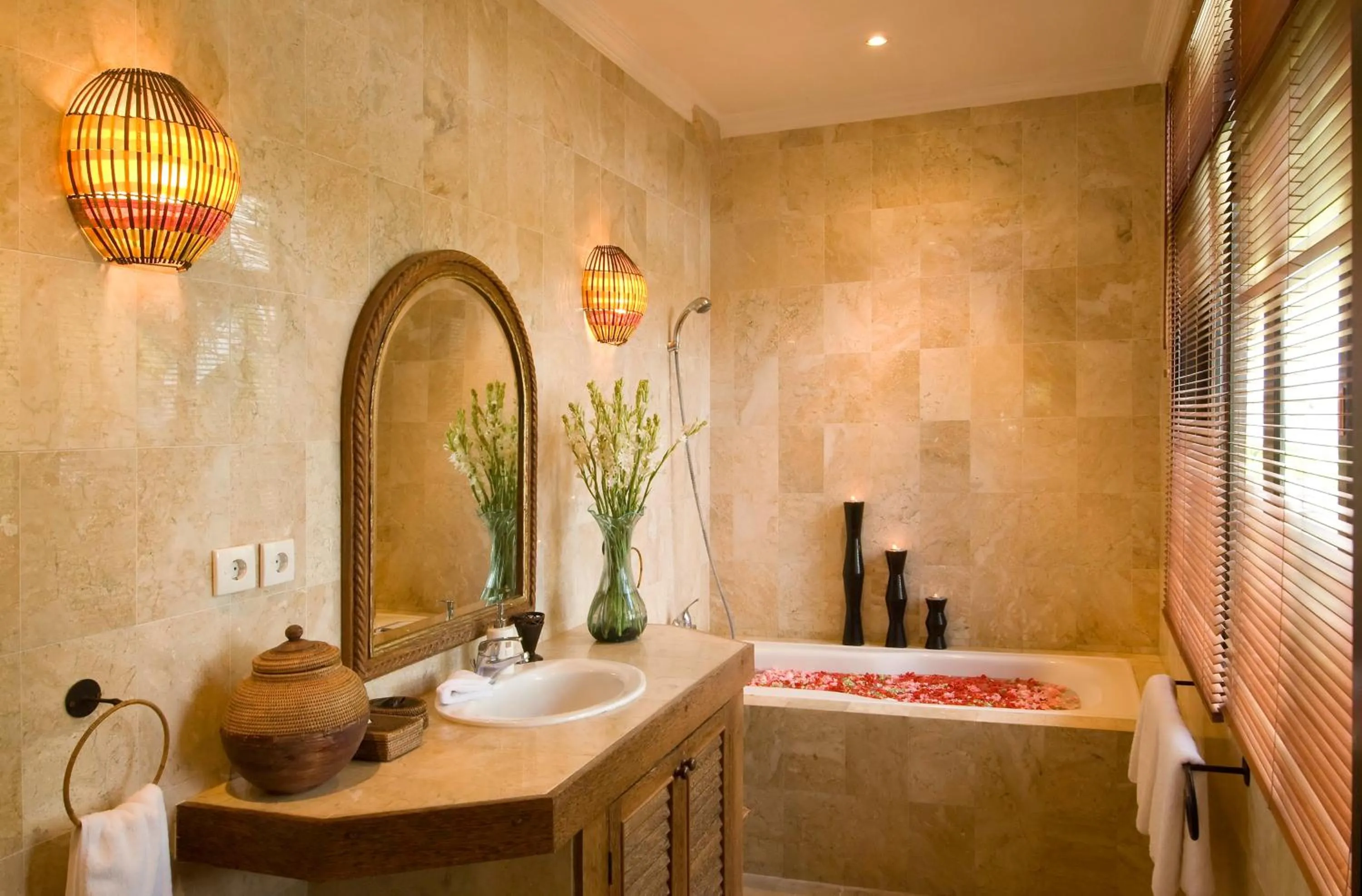 BBQ facilities in Anyar Estate