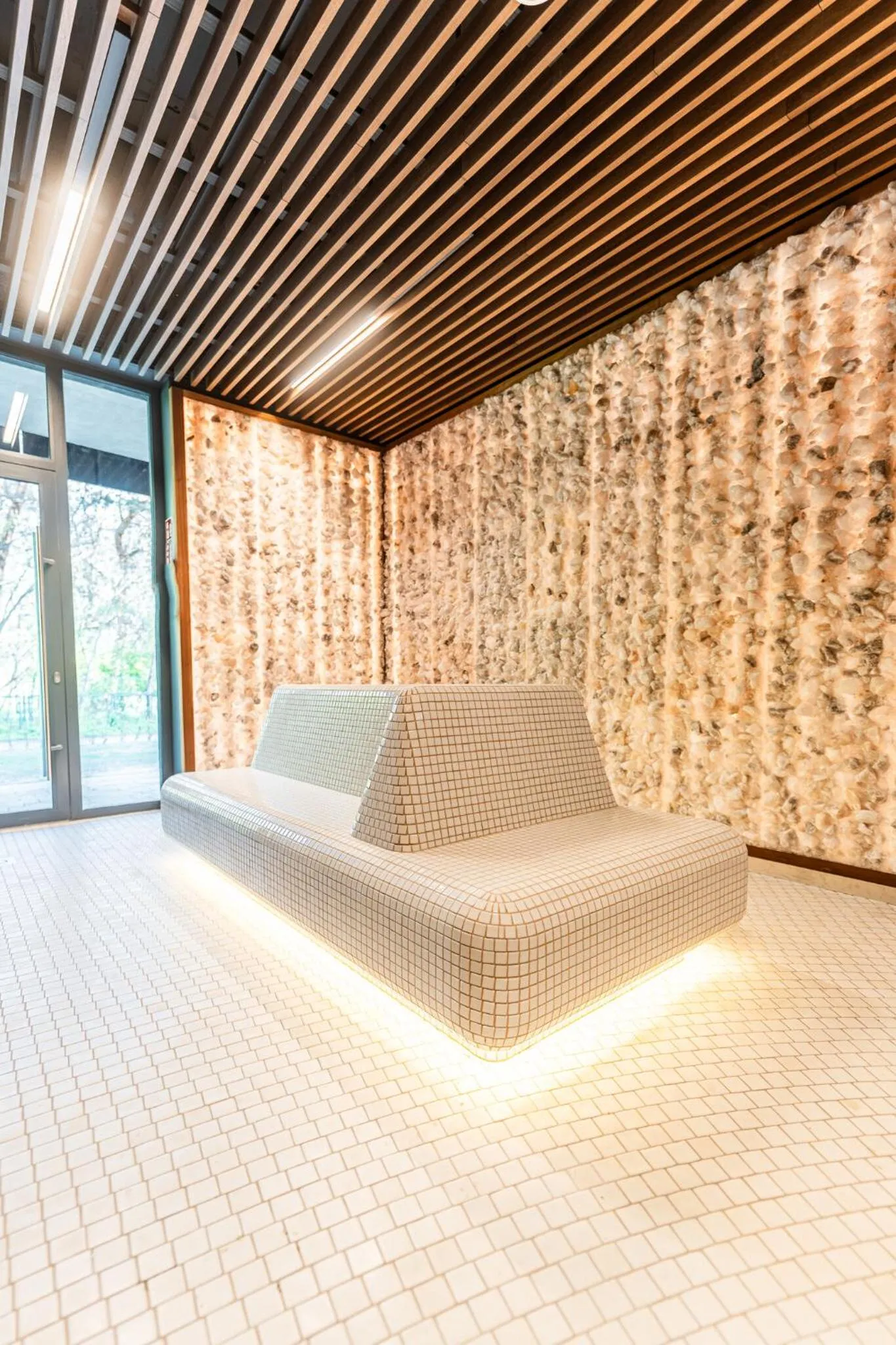 Spa and wellness centre/facilities, Bed in Instytut Zdrowia Sofra FIT & SPA