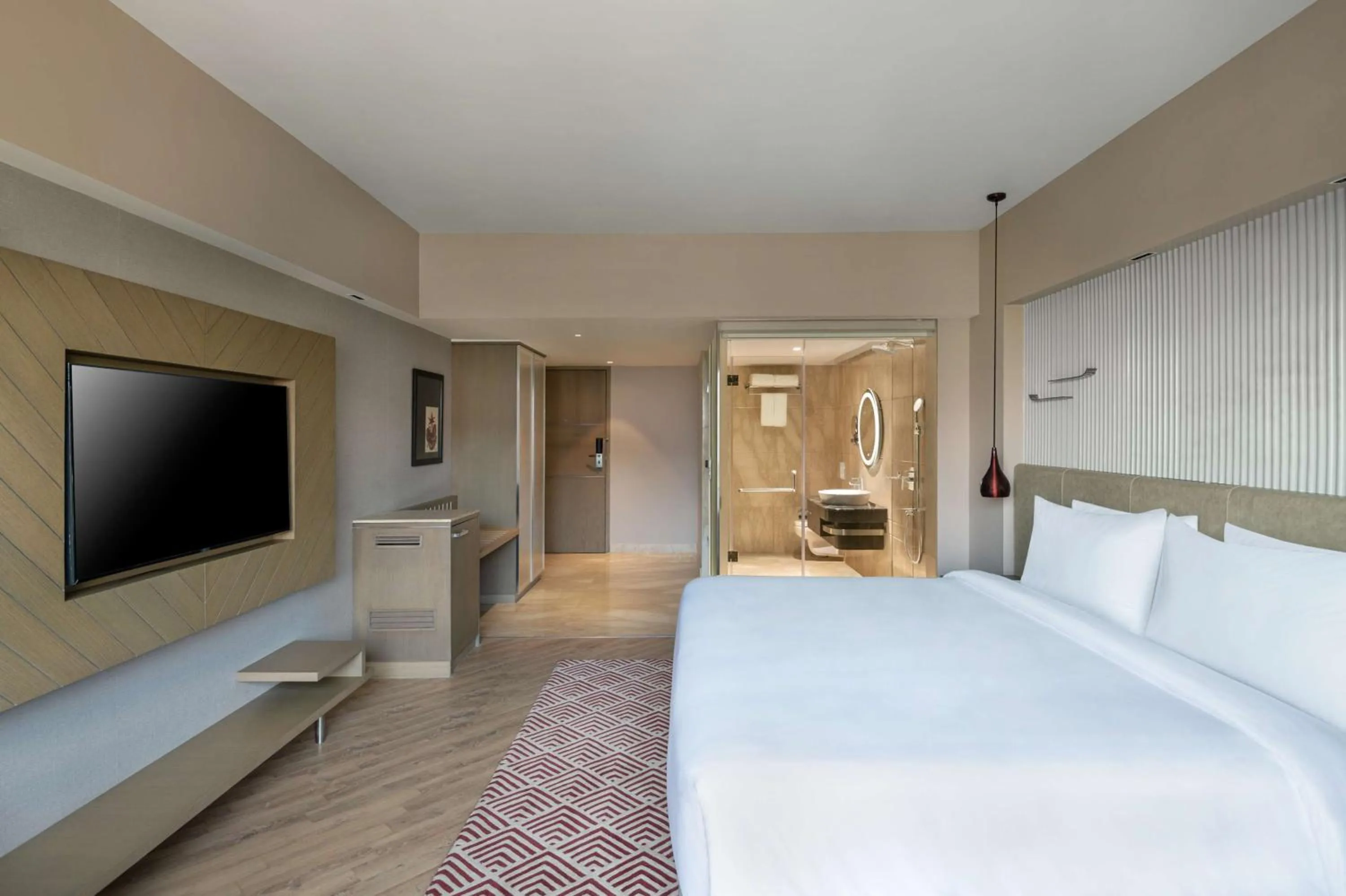 Bedroom, Bed in Radisson Hotel Sector 29 Gurugram