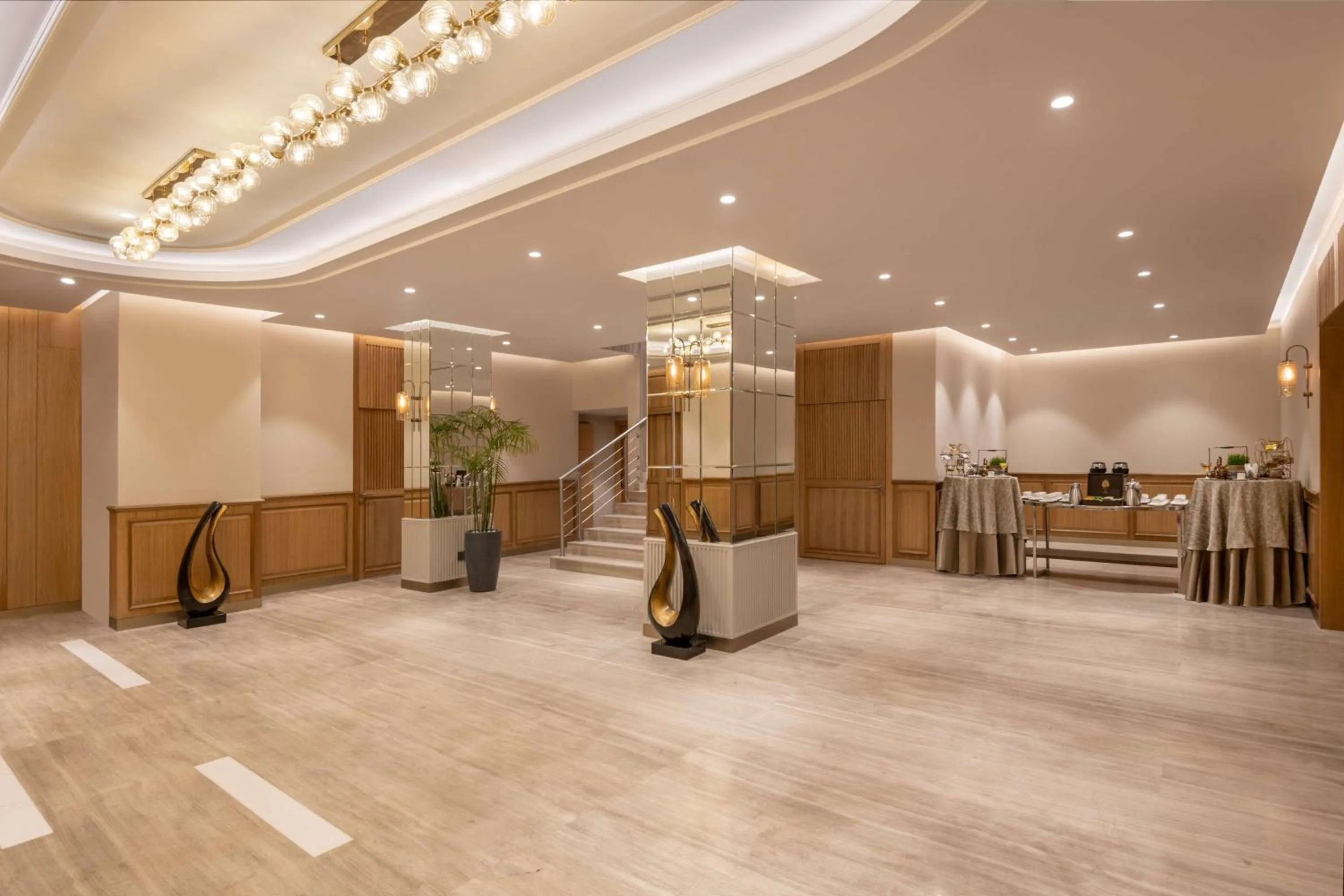 Meeting/conference room in Radisson Hotel Sector 29 Gurugram