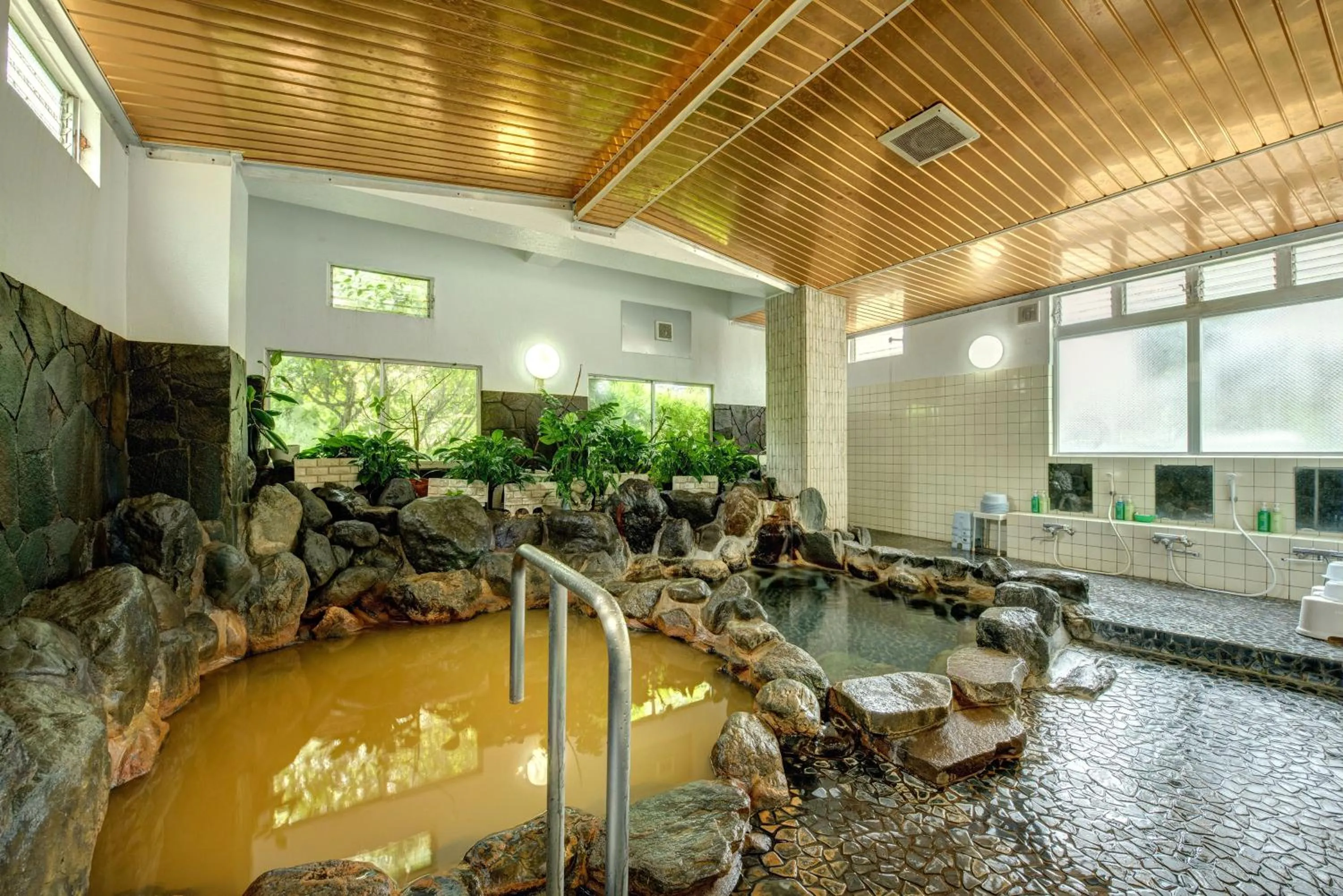 Hot Spring Bath in Suisenkaku