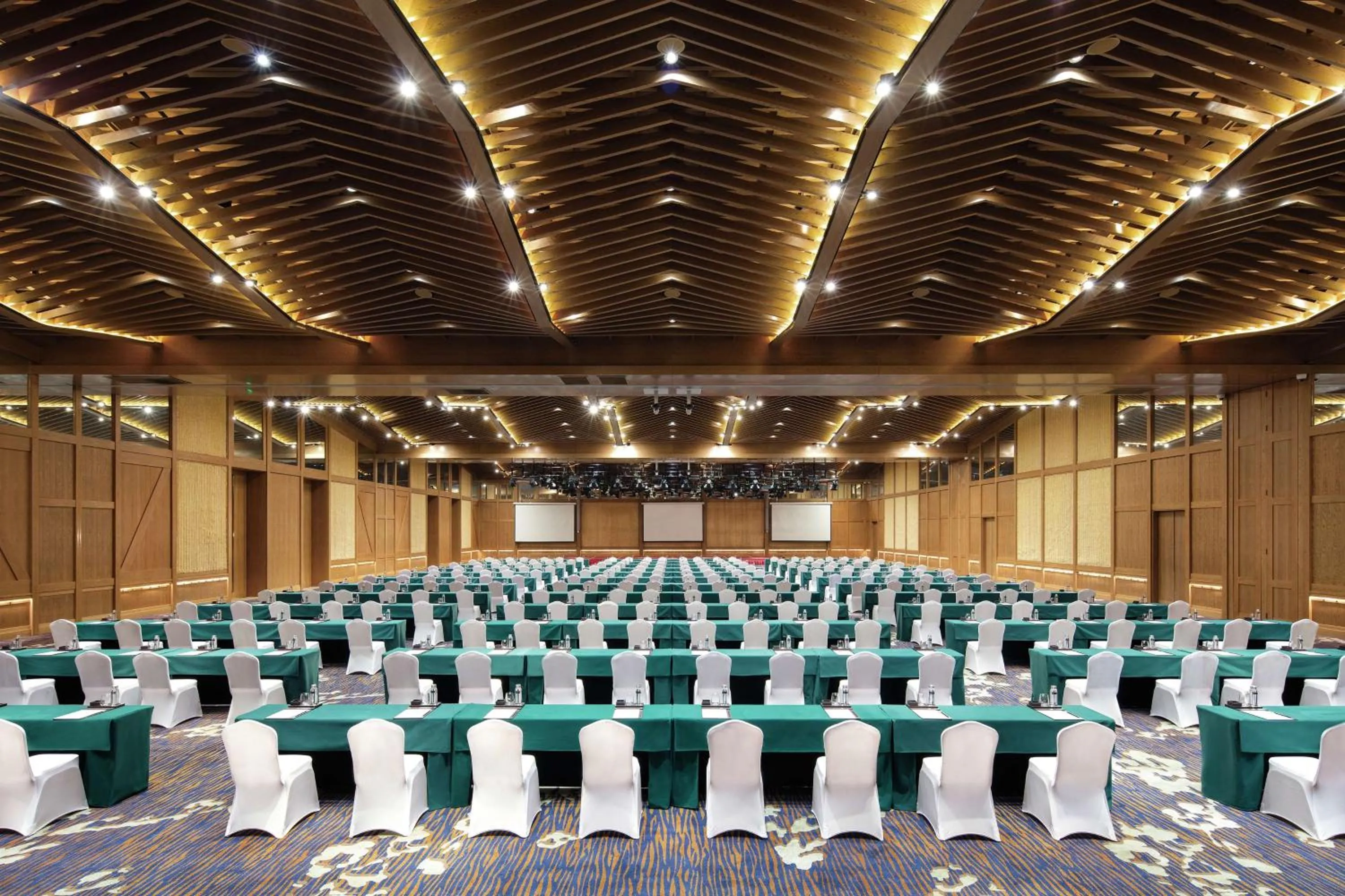 Meeting/conference room in Hilton Wenan