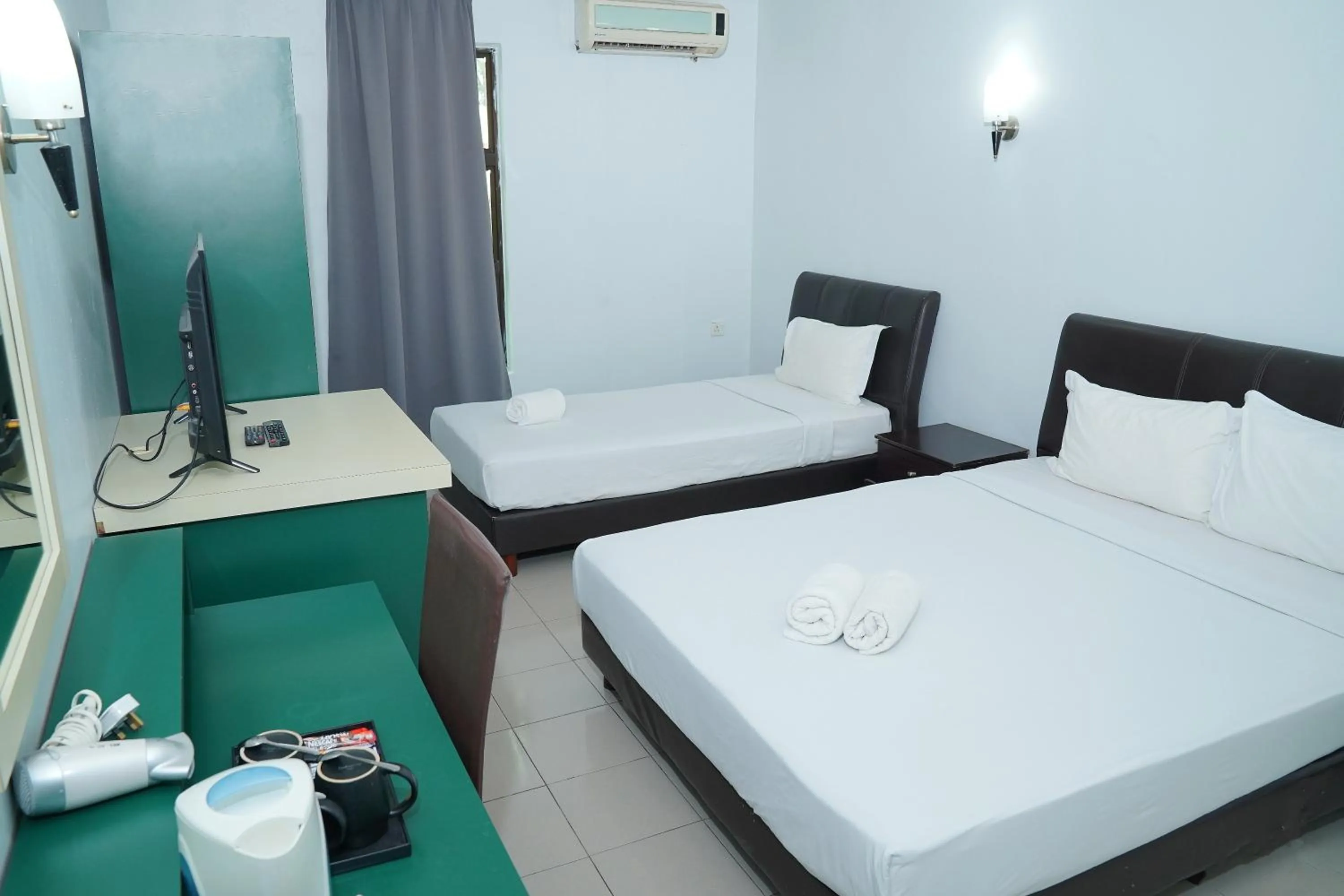 Bed in Dowifi Hotel -Self Service Kiosk