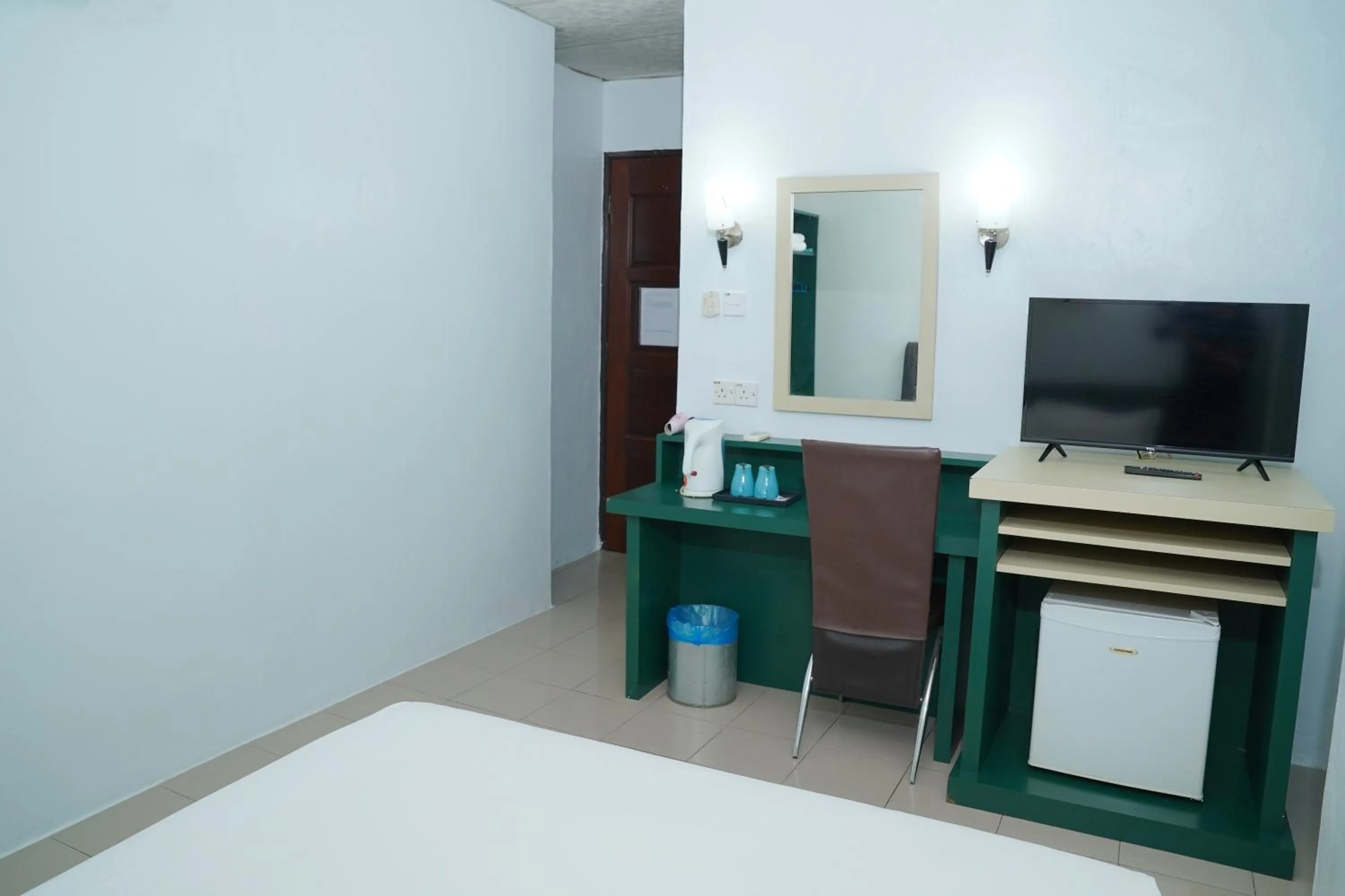 Bed in Dowifi Hotel -Self Service Kiosk