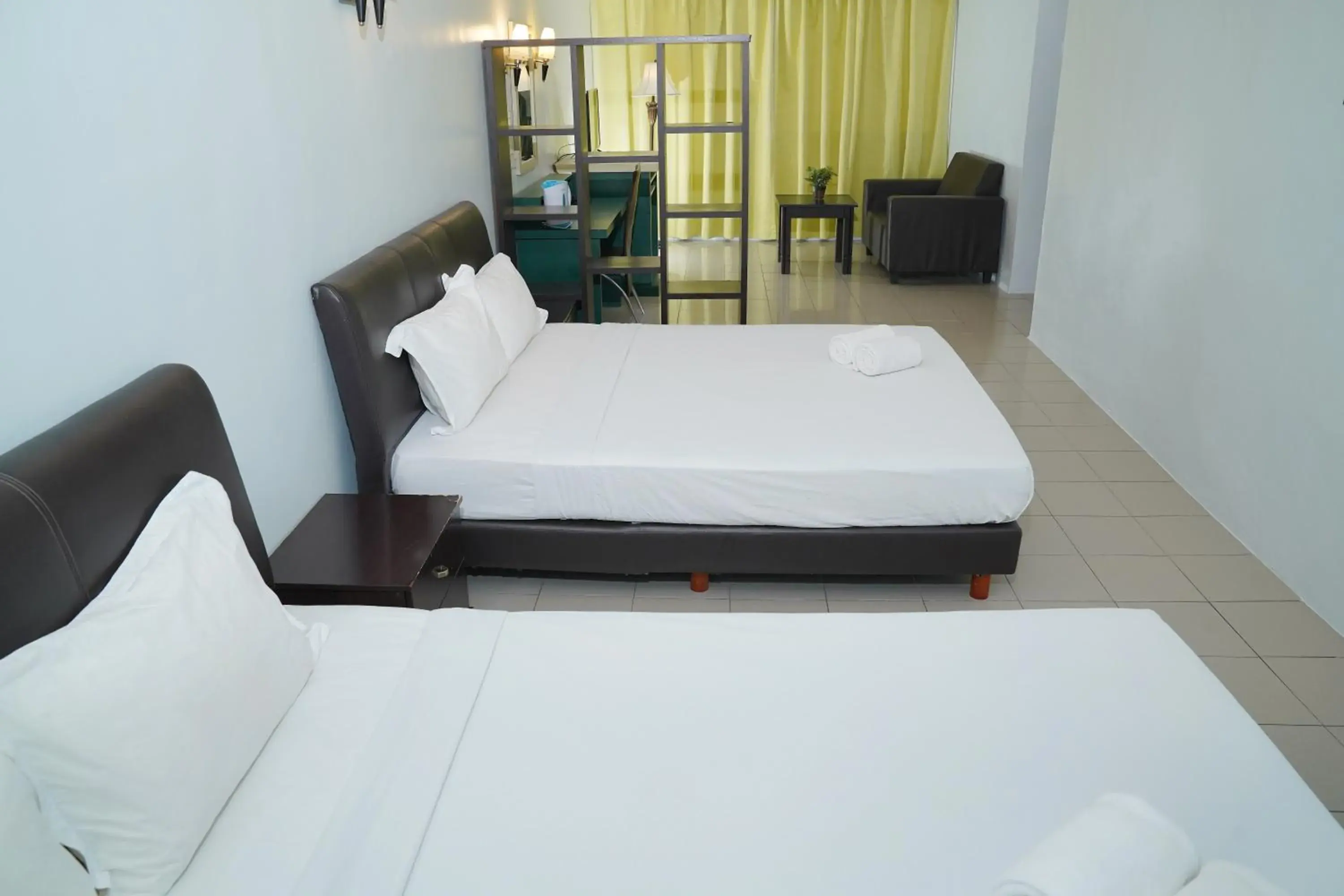 Family Suite in Dowifi Hotel -Self Service Kiosk Family Suite in Dowifi Hotel -Self Service Kiosk