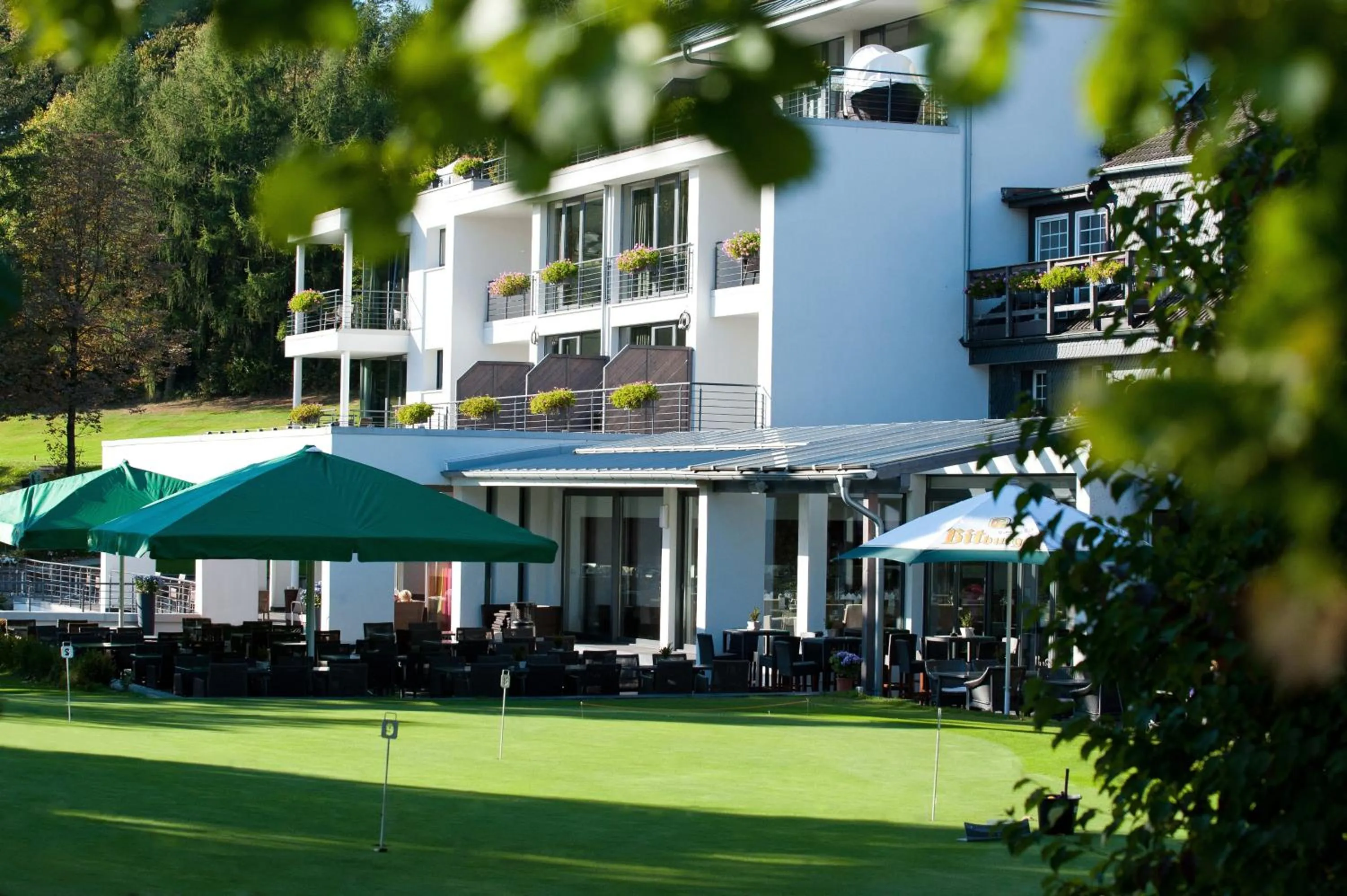 Facade/entrance in Das Vesper