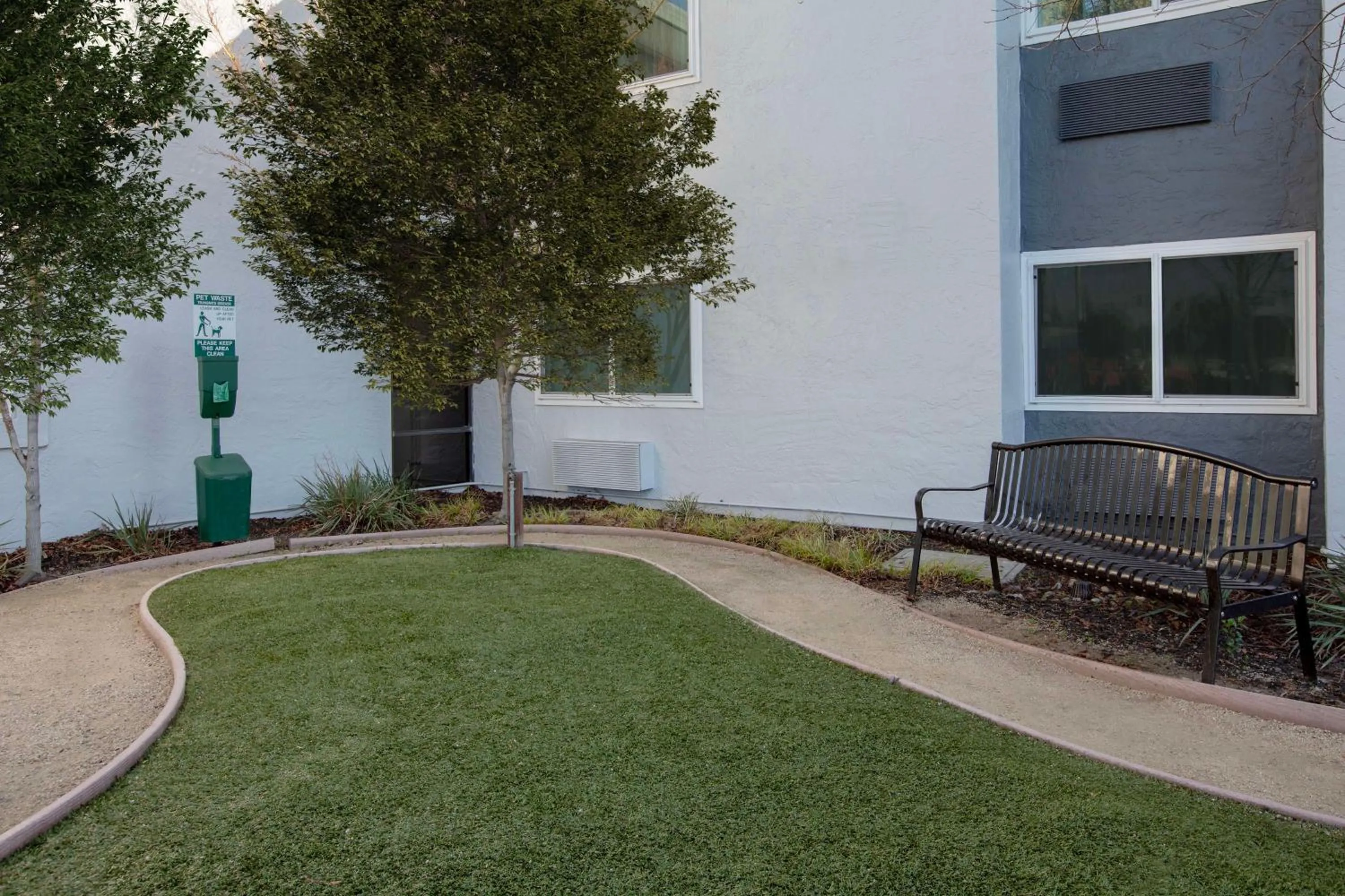 Property building in Spark by Hilton San Jose Airport