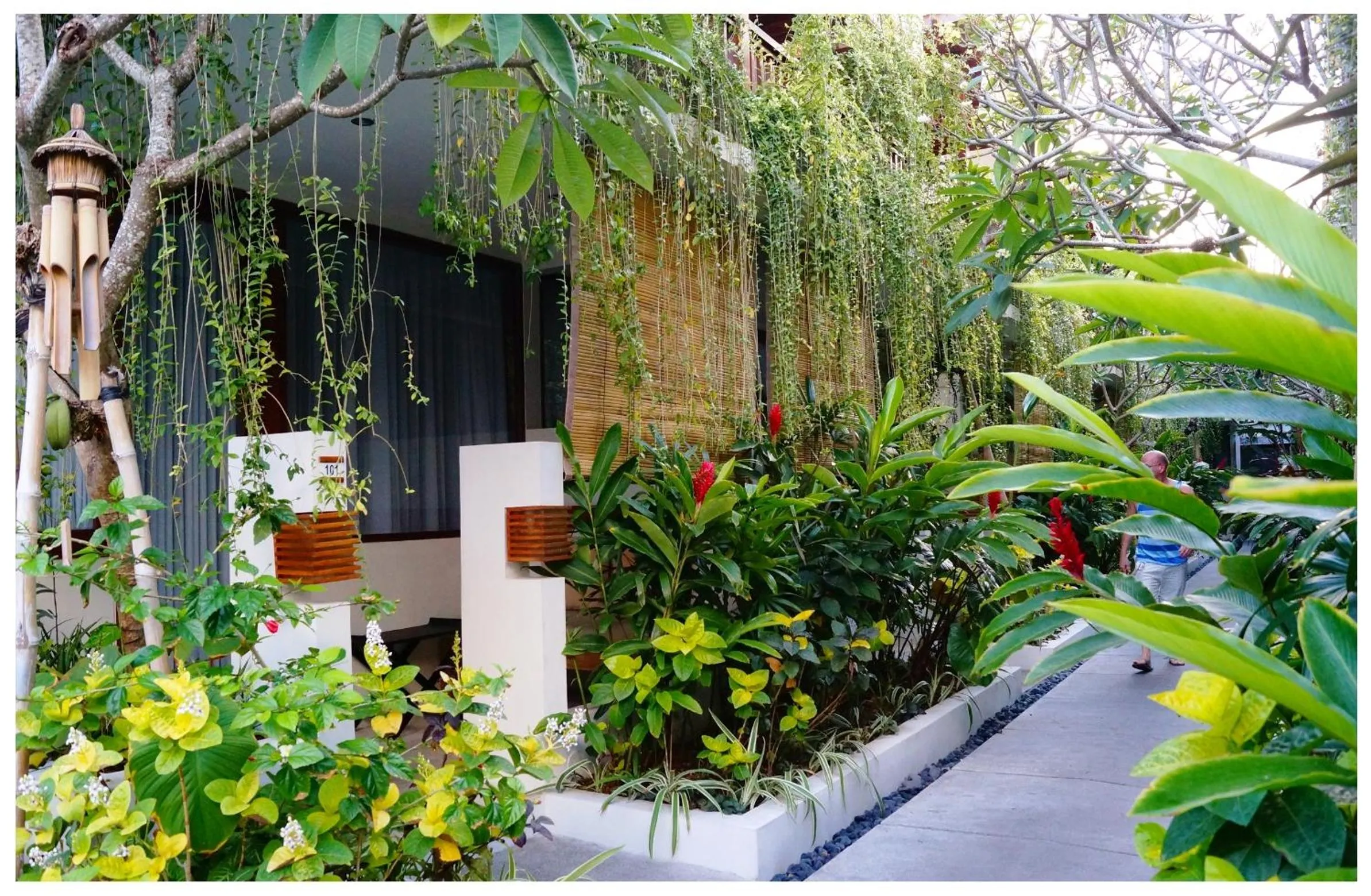 Facade/entrance in Arana Suite